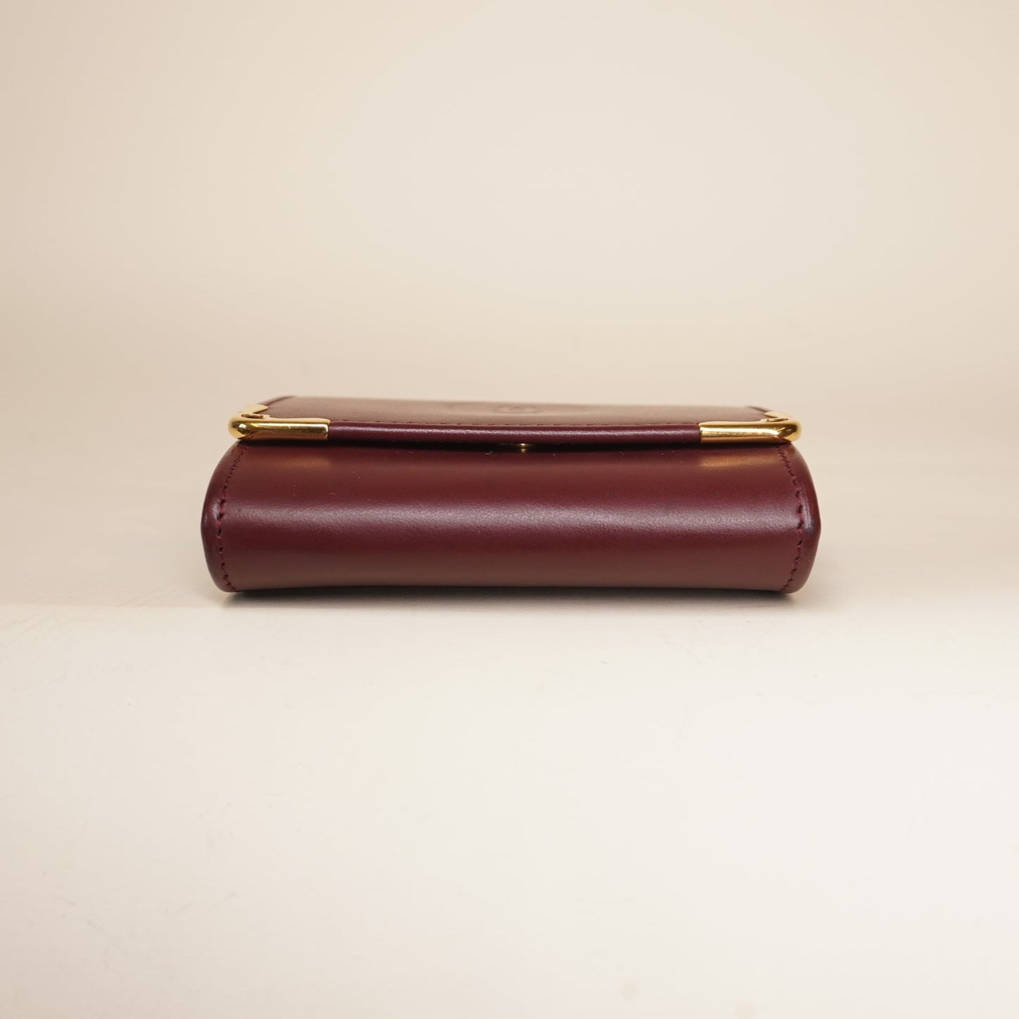 PRE-OWNED Must Line Coin Case Burgundy Leather