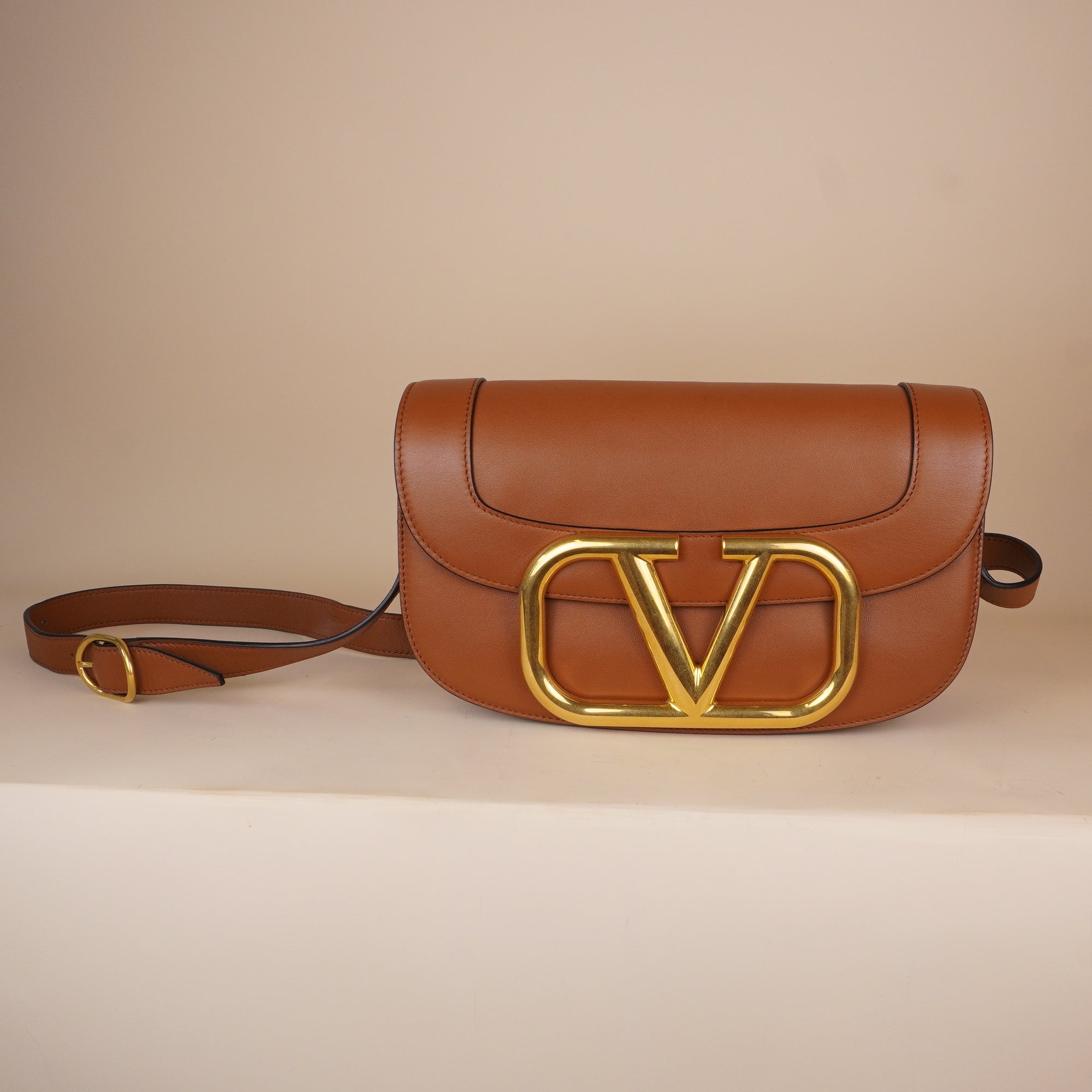 PRE-OWNED Supervee Calfskin Crossbody Bag