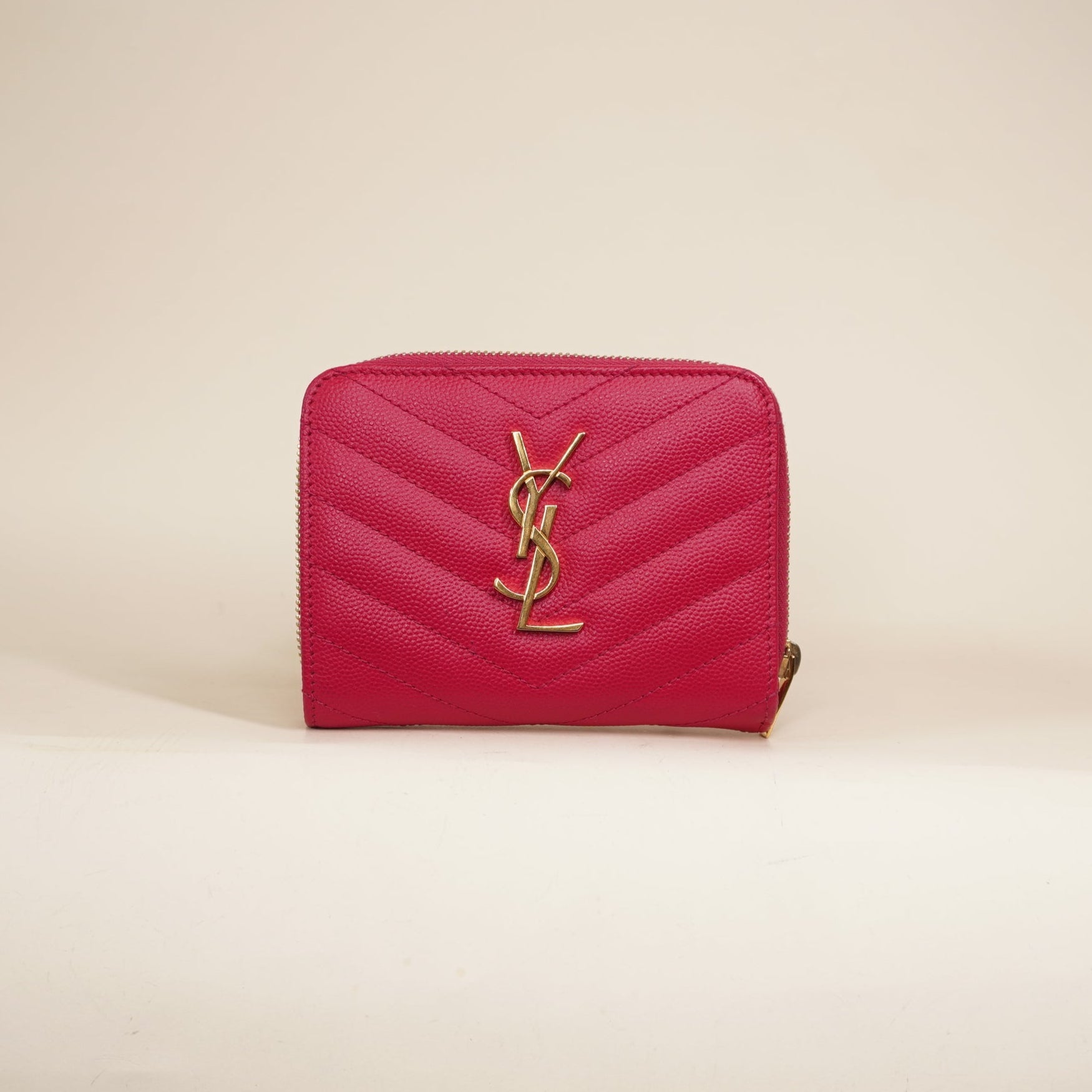 PRE-OWNED Pink Grain De Poudre Matelasse Monogram Compact Zip Around Wallet