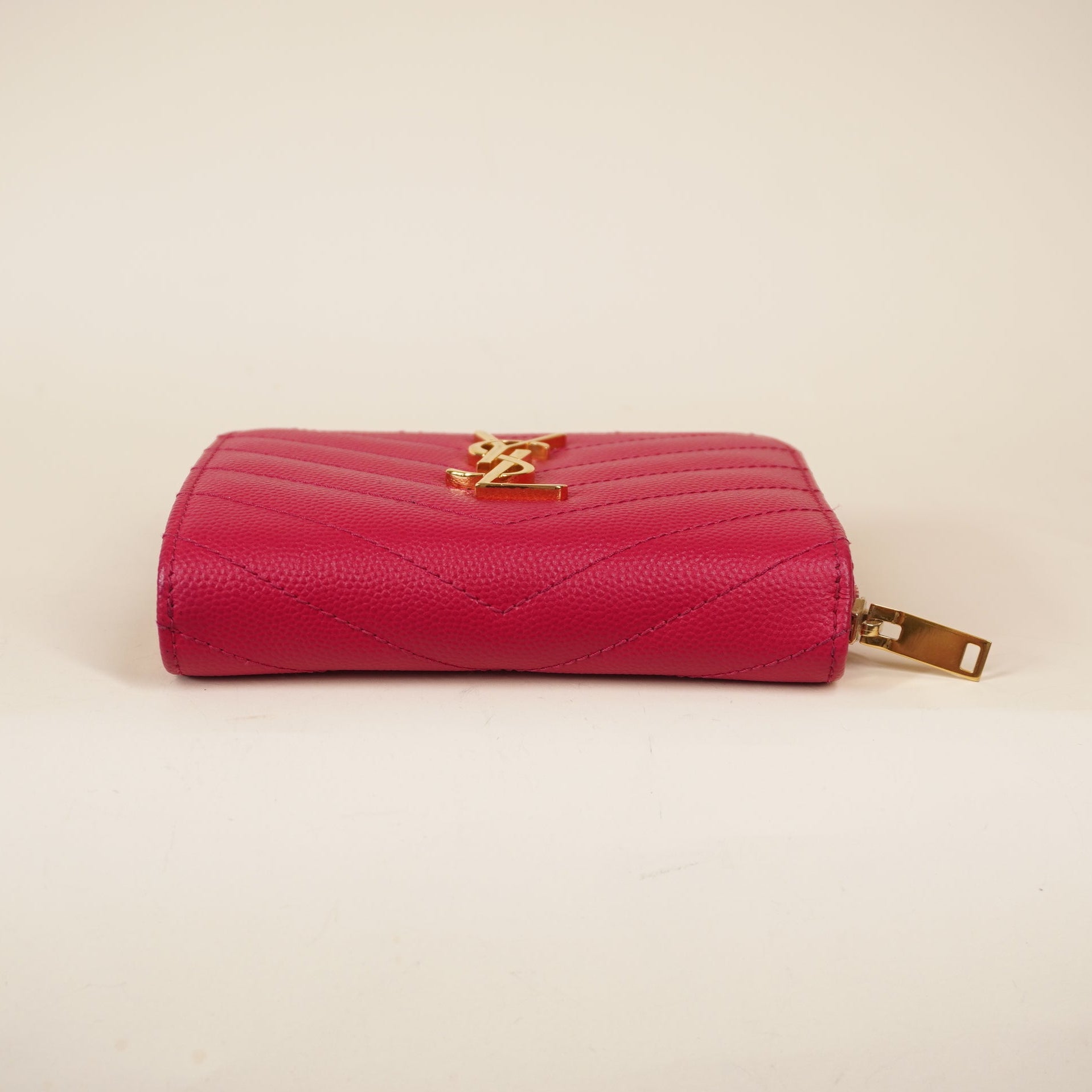 PRE-OWNED Pink Grain De Poudre Matelasse Monogram Compact Zip Around Wallet