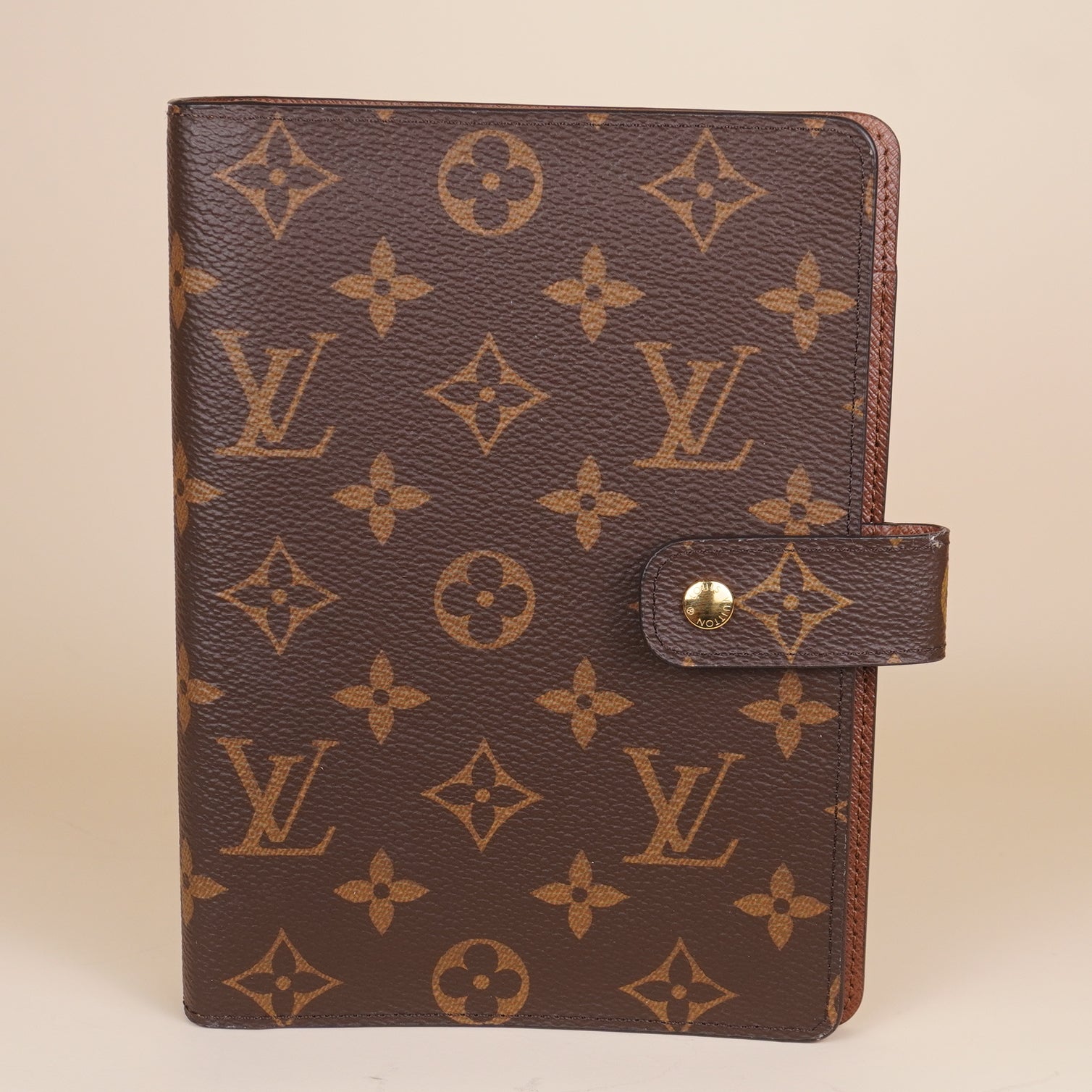 PRE-OWNED LV Monogram Medium Ring Agenda Cover