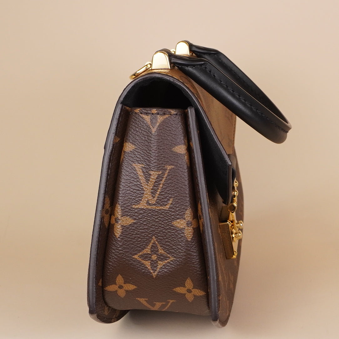 PRE-OWNED LV Reverse Monogram Tilsitt