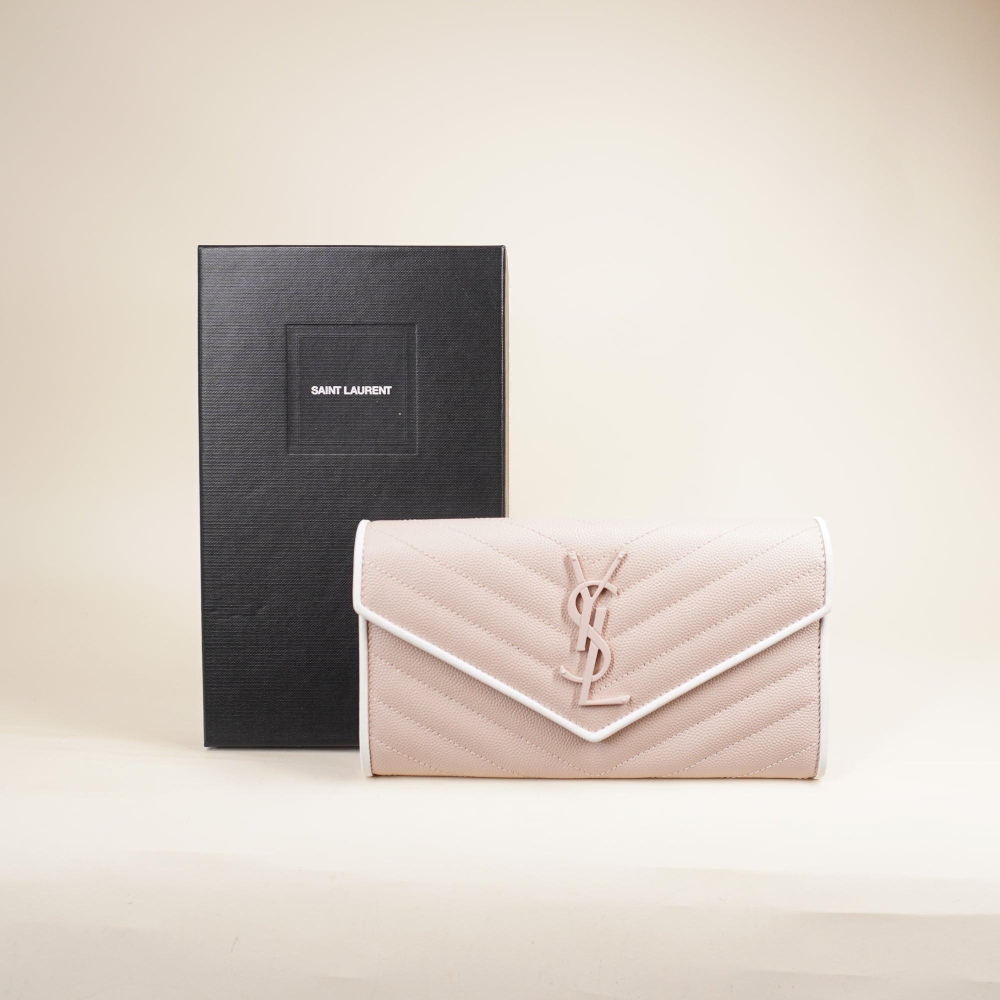 PRE-OWNED Baby Pink Grain De Poudre Matelasse Chevron Monogram Envelope