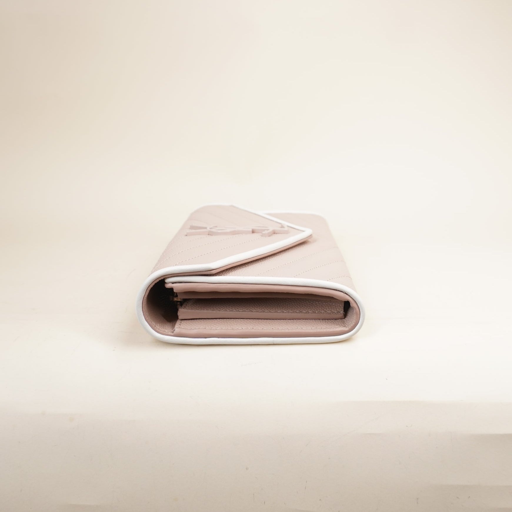 PRE-OWNED Baby Pink Grain De Poudre Matelasse Chevron Monogram Envelope