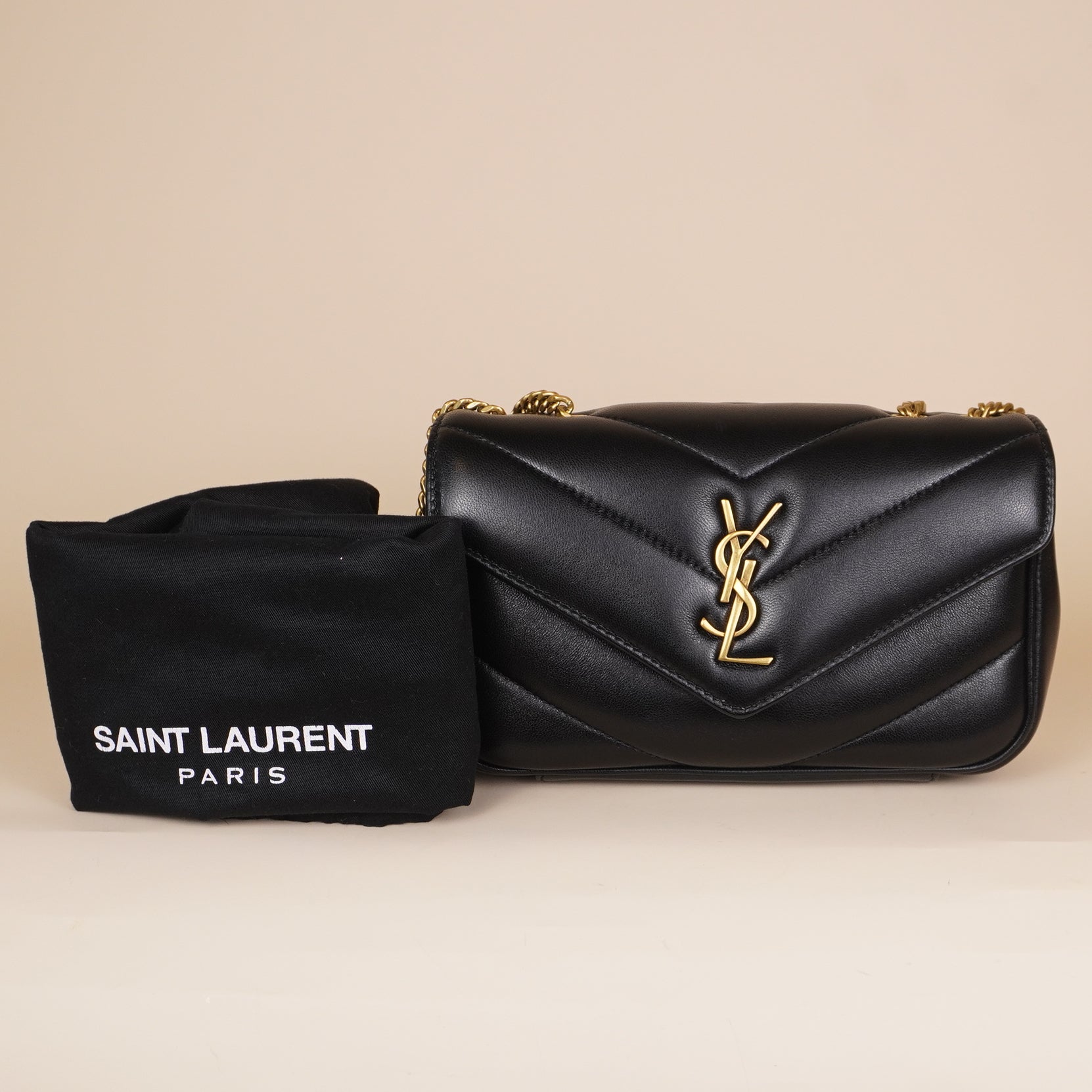 PRE-OWNED Lambskin Chevron Quilted Mini Loulou Black