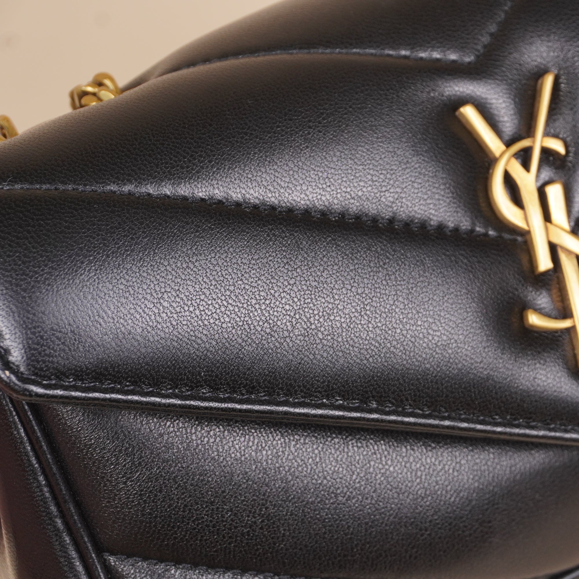 PRE-OWNED Lambskin Chevron Quilted Mini Loulou Black