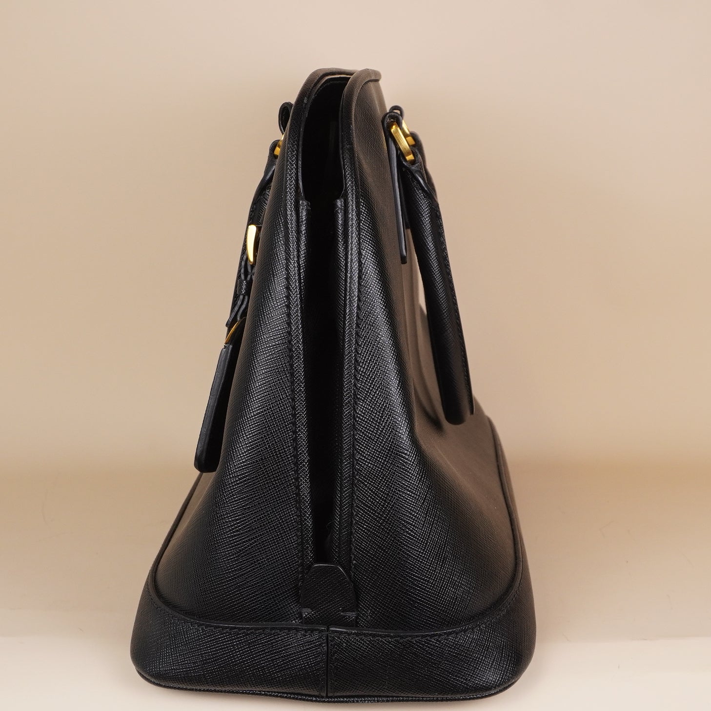 PRE-OWNED Saffiano Vernice Medium Open Promenade Tote Black