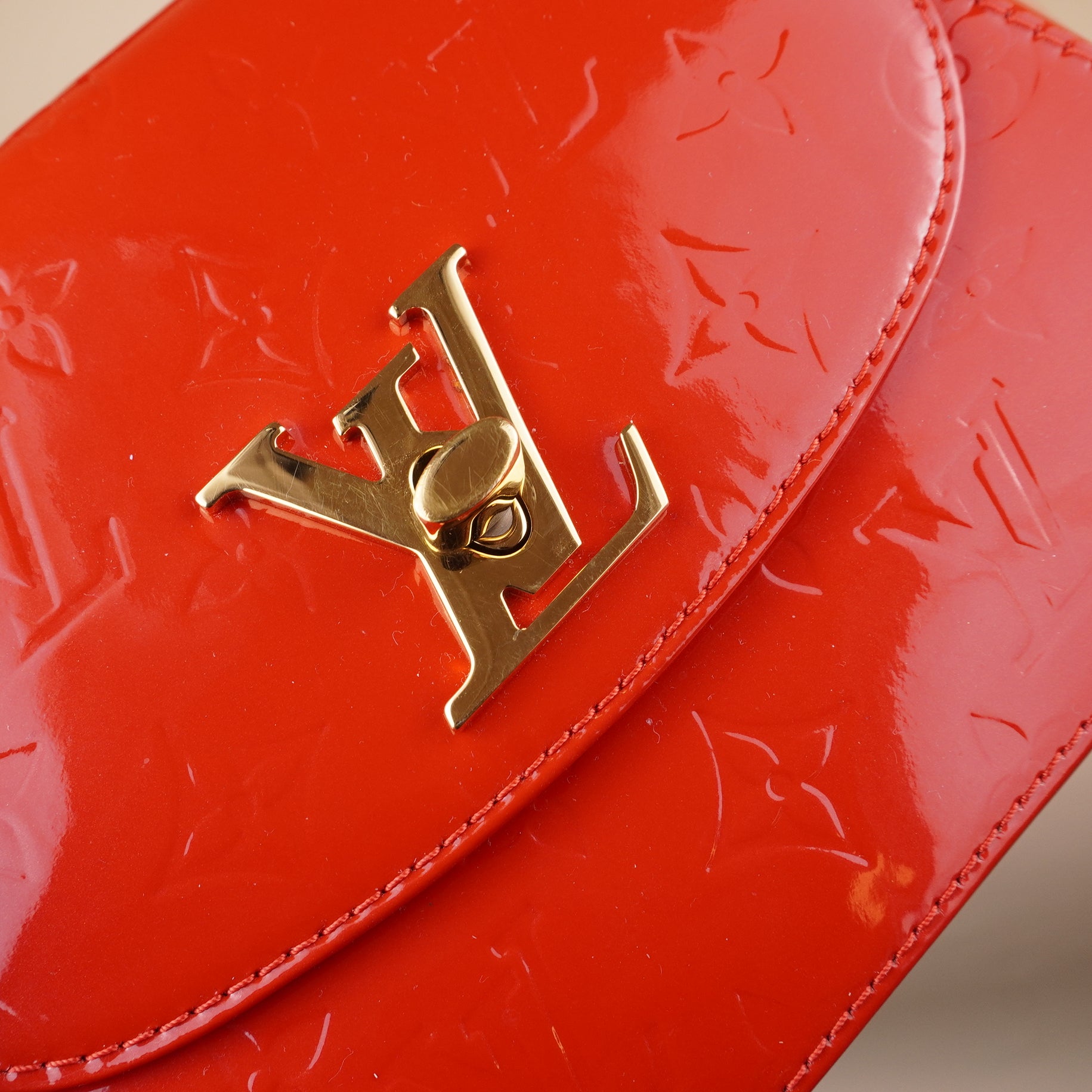 PRE-OWNED LV Cerise Monogram Vernis Pasadena Bag