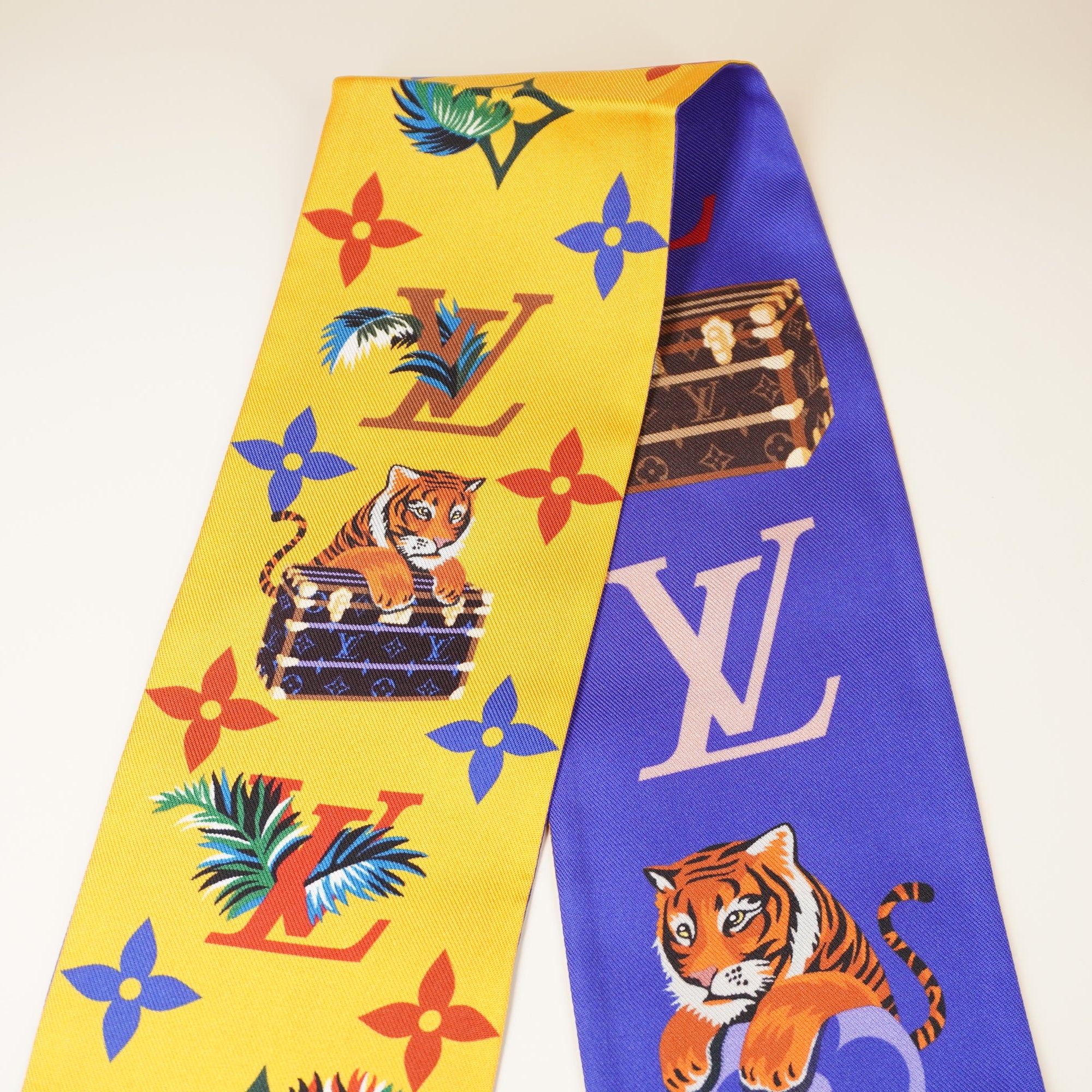 PRE-OWNED LV Tiger Bandeau Silk Twilly