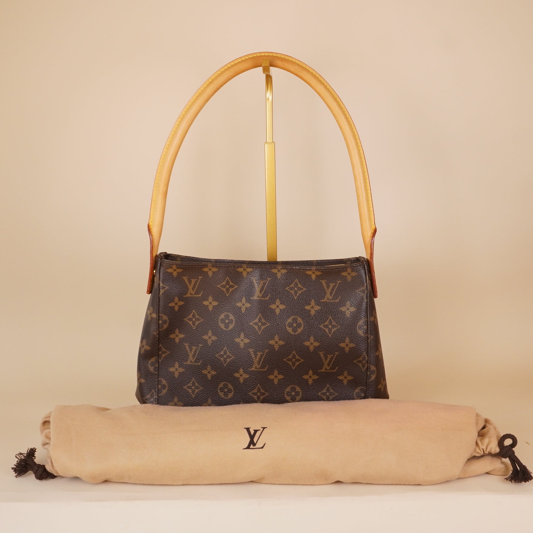 PRE-OWNED LV Monogram Canvas Looping MM Bag