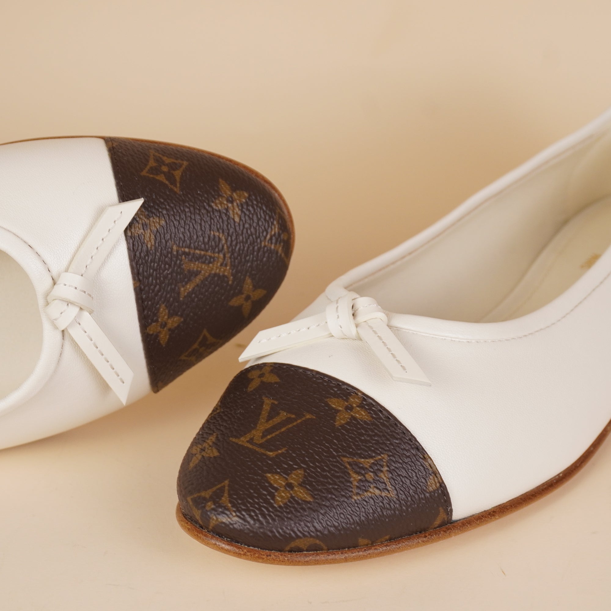 PRE-OWNED LV Darling Ballerina Shoes