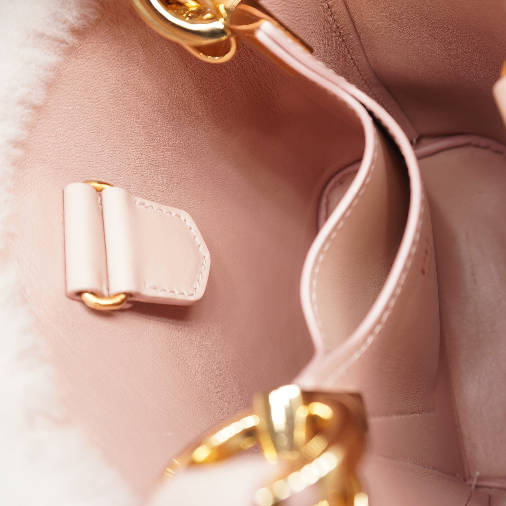 PRE-OWNED Panier Mini Shearling Orchid Pink Shoulder Bag