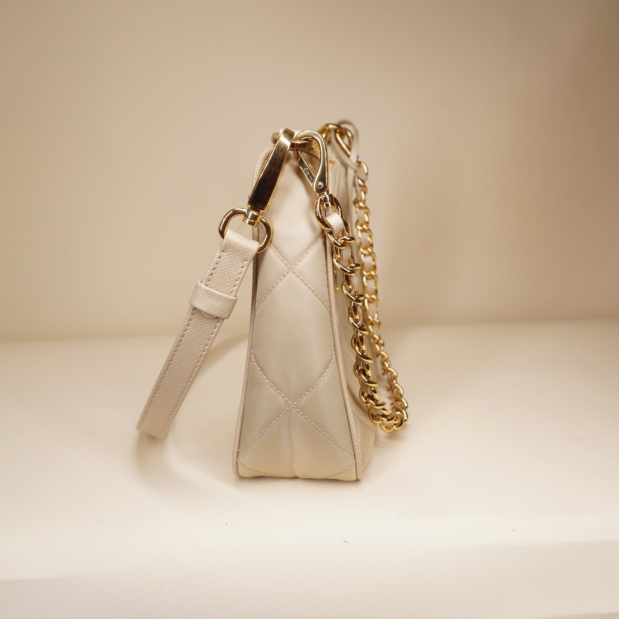 PRE-OWNED Re-Edition 1995 Chaîne Re-Nylon Shoulder Bag