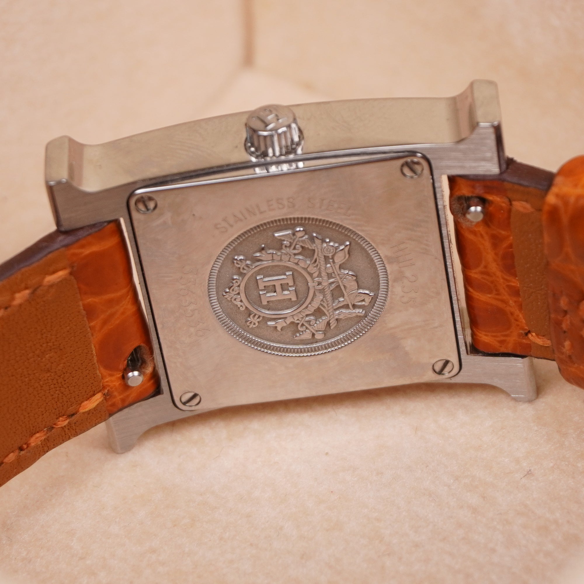 PRE-OWNED Heure H Wristwatch HH1.235