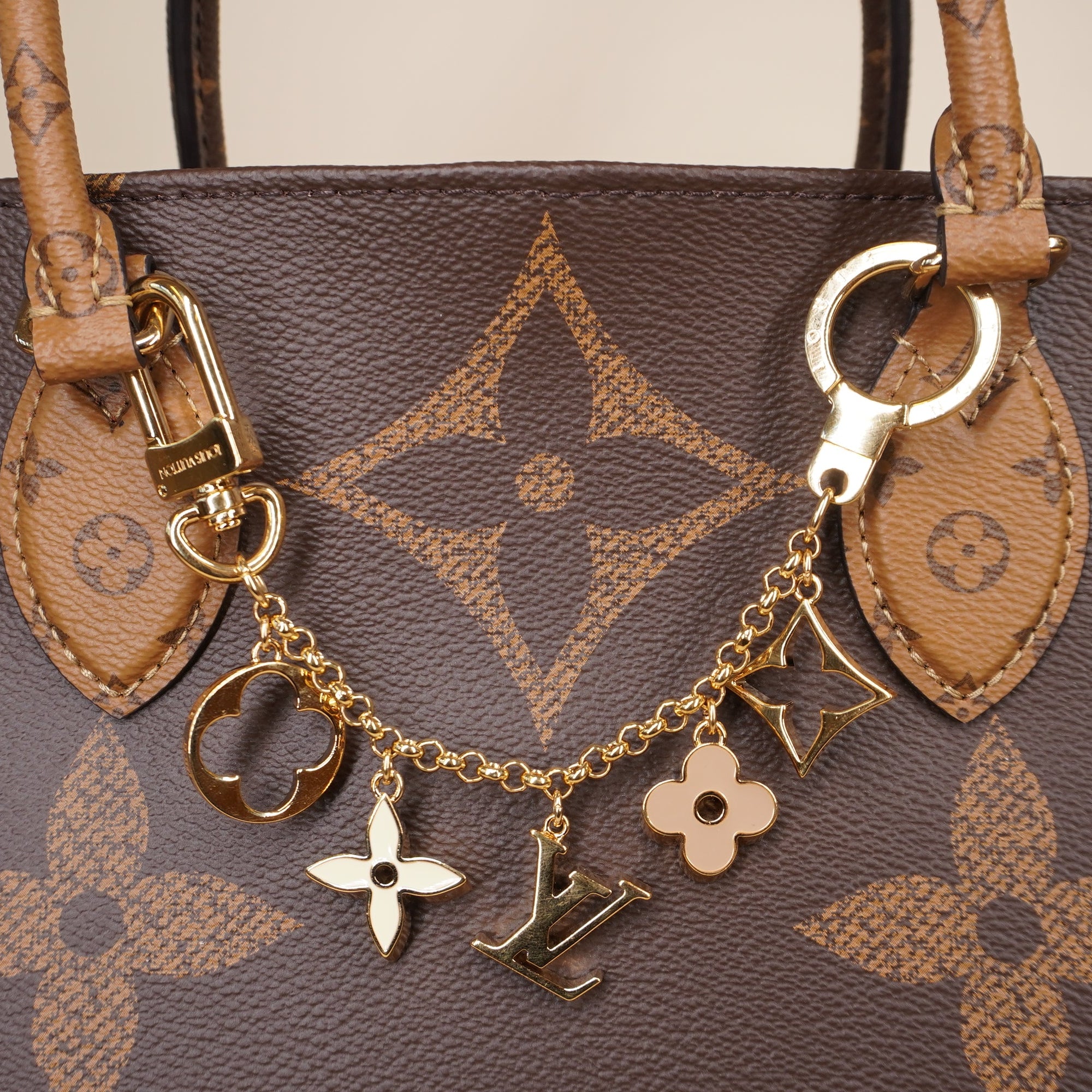 PRE-OWNED LV Fleur Monogram Bag Charm Chain