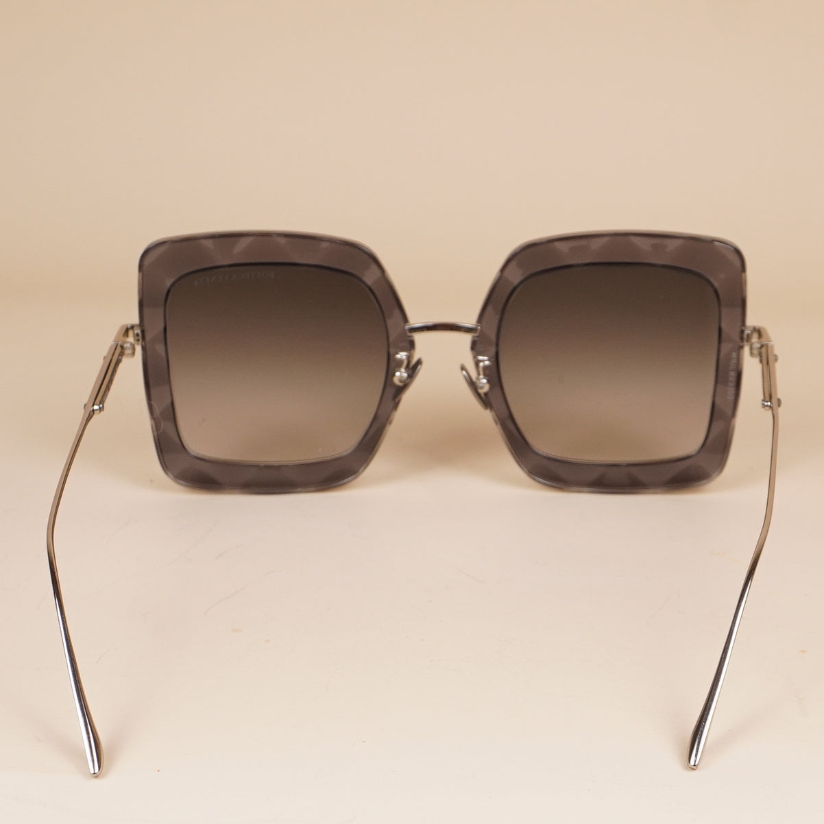 PRE-OWNED Grey BV0209S Oversize Square Gradient Sunglasses