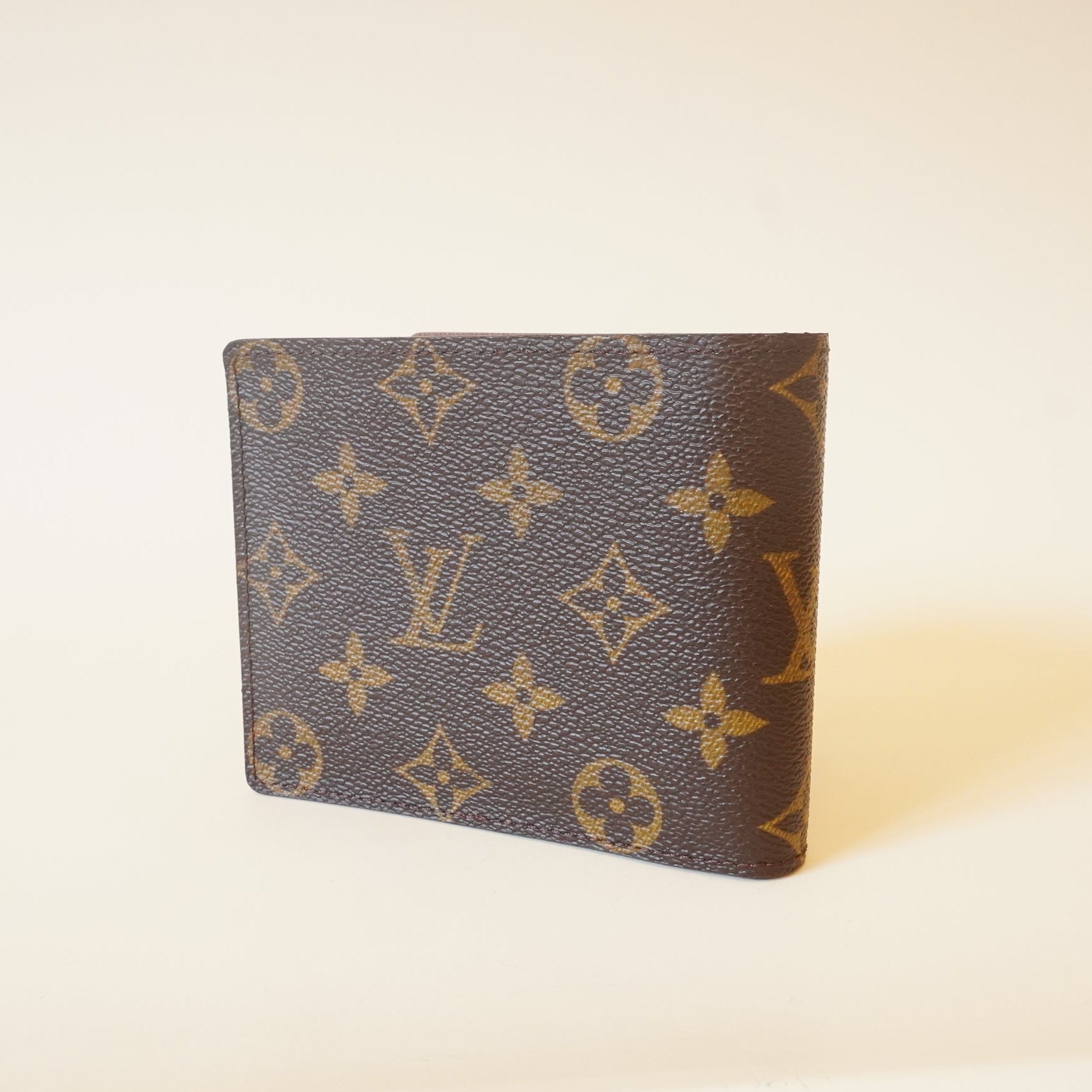 PRE-OWNED LV Monogram Canvas Bifold Wallet