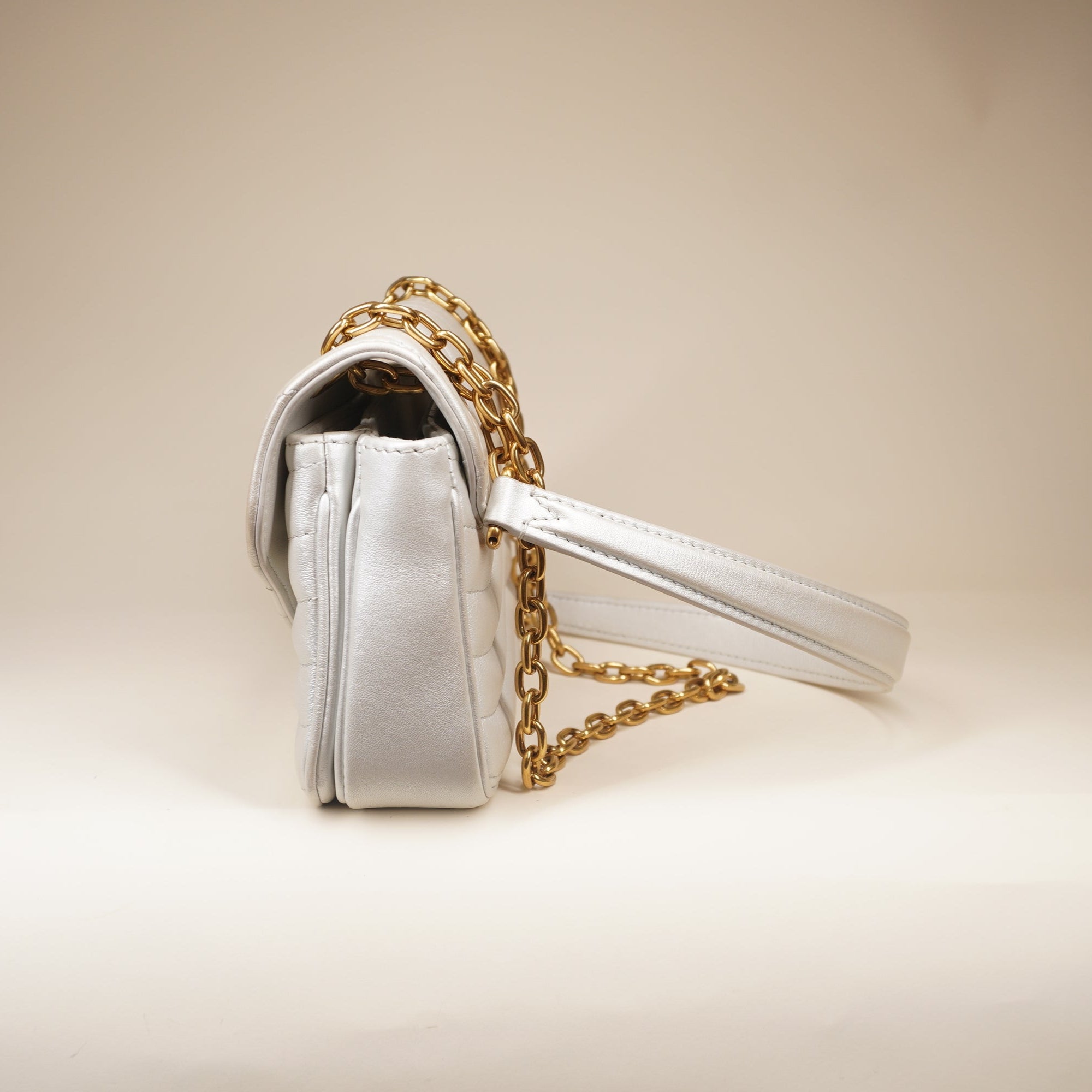 PRE-OWNED  New Wave Chain PM Metallic Calfskin White Shoulder Bag