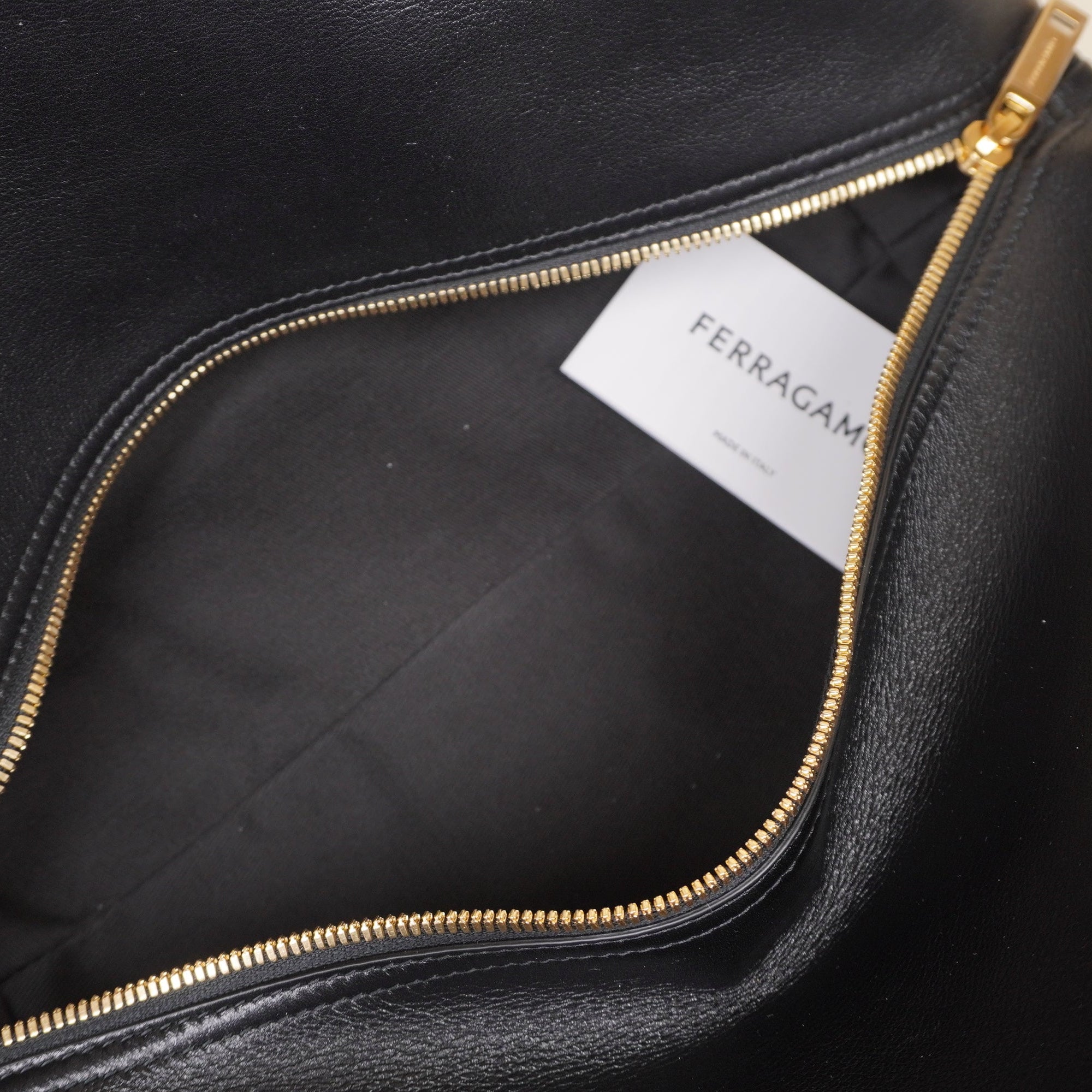 PRE-OWNED Black Leather Blossom Top-Handle and Shoulder Bag