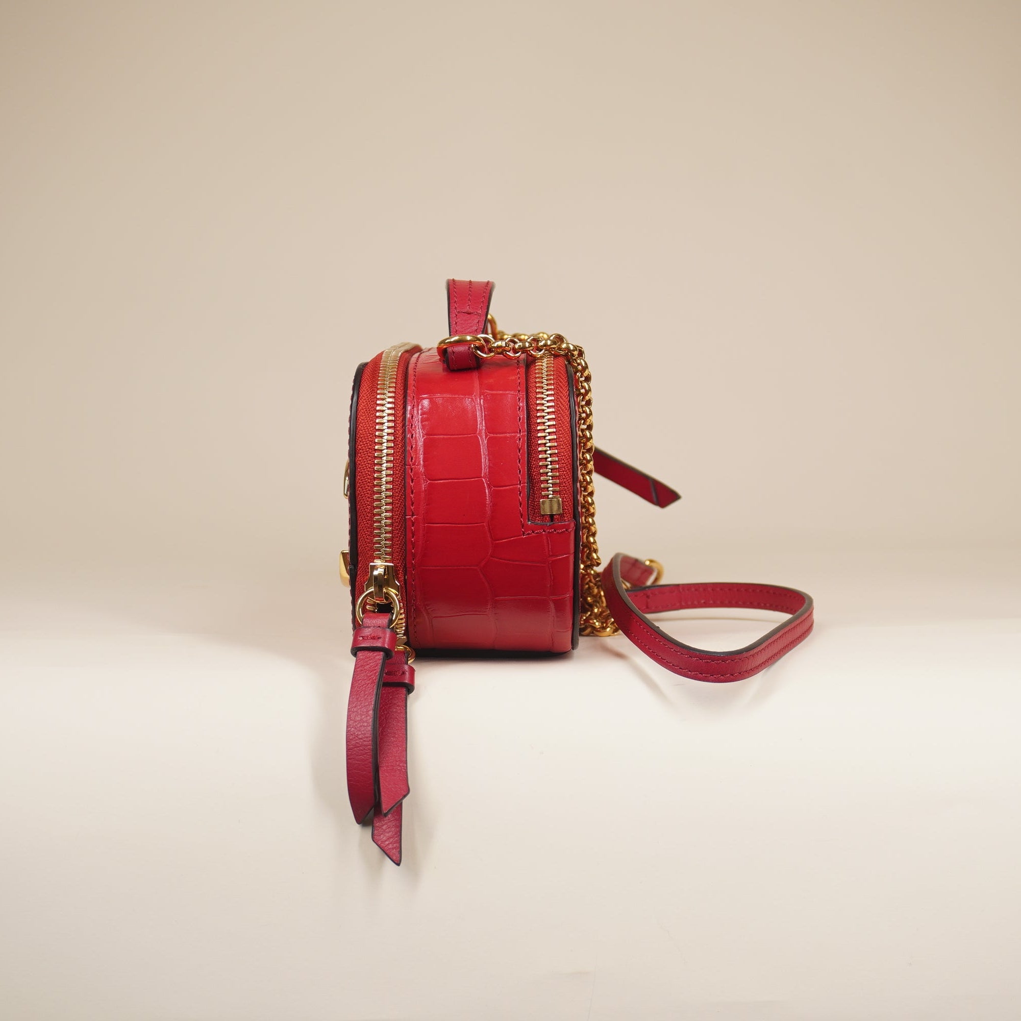 PRE-OWNED Red C Vanity Bag Crocodile Embossed Leather Crosbody Bag