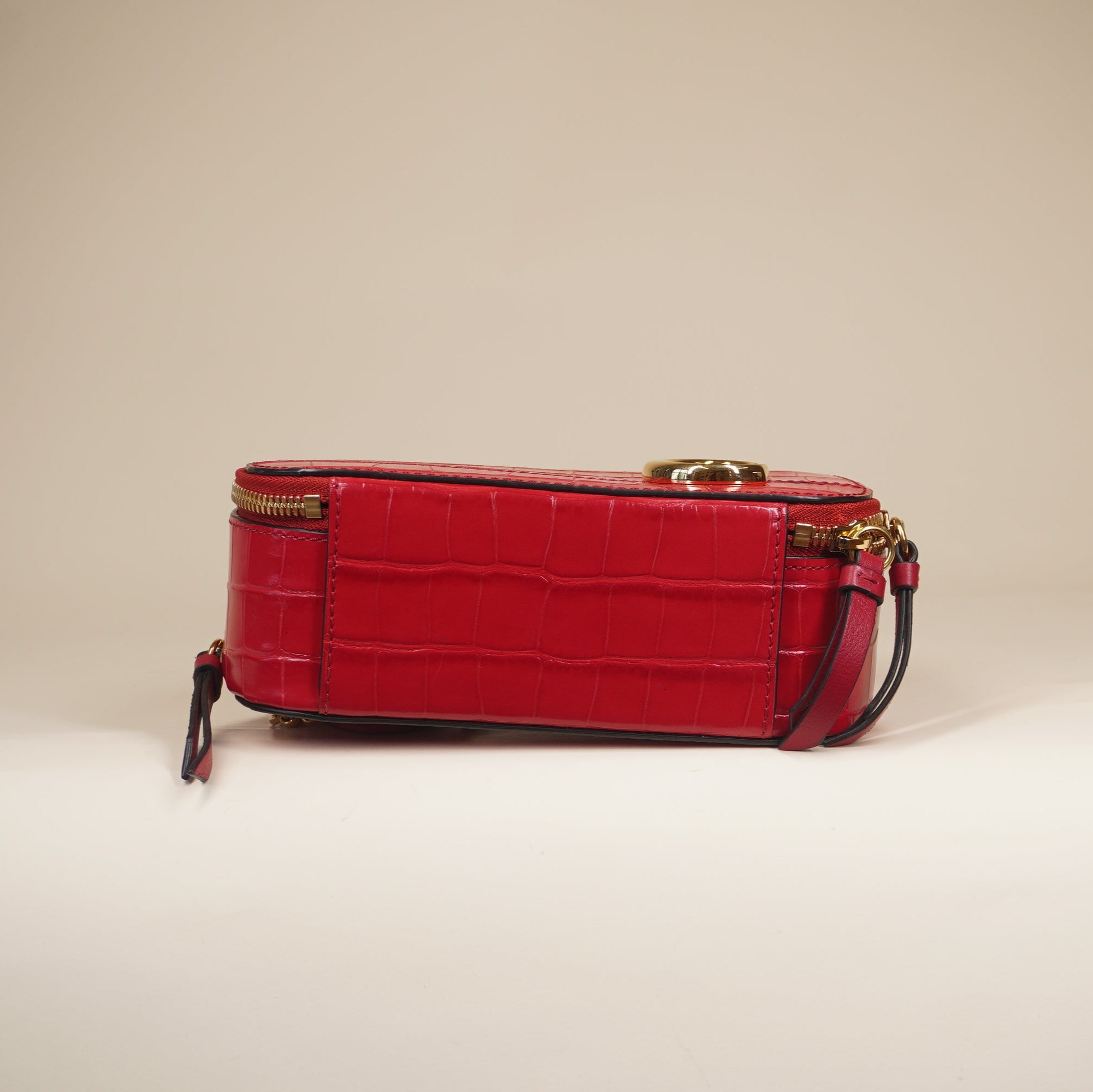 PRE-OWNED Red C Vanity Bag Crocodile Embossed Leather Crosbody Bag