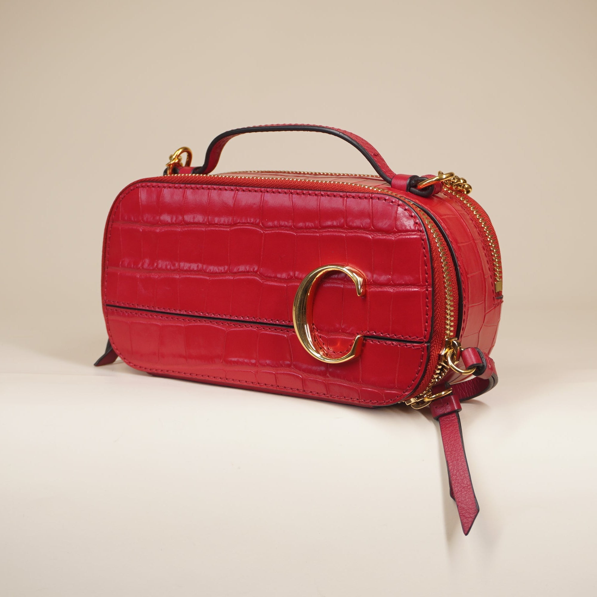 PRE-OWNED Red C Vanity Crocodile Embossed Leather Shoulder Bag