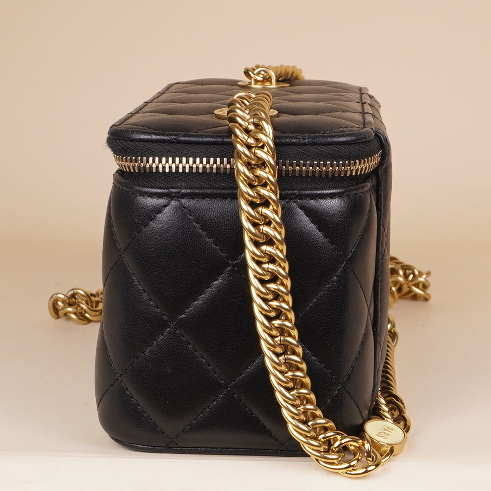PRE-OWNED CC Black Lambskin Vanity Case Crossbody Bag 