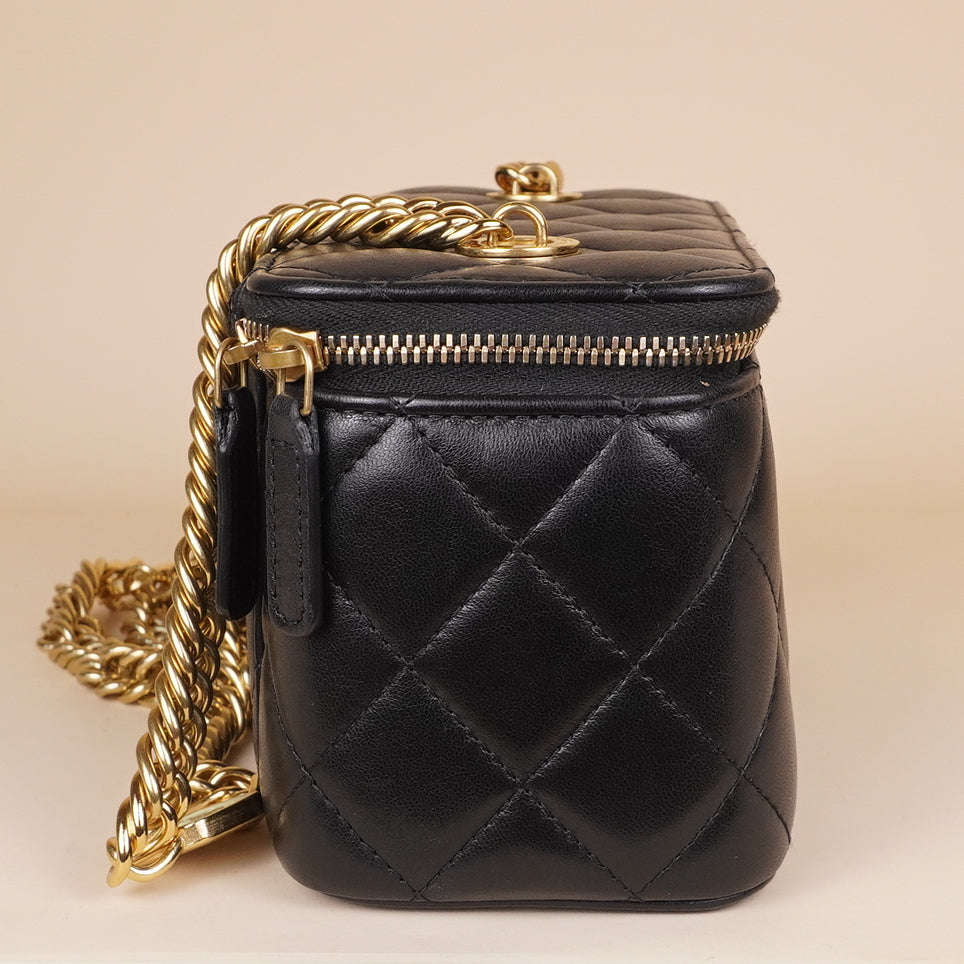 PRE-OWNED CC Black Lambskin Vanity Case Crossbody Bag 