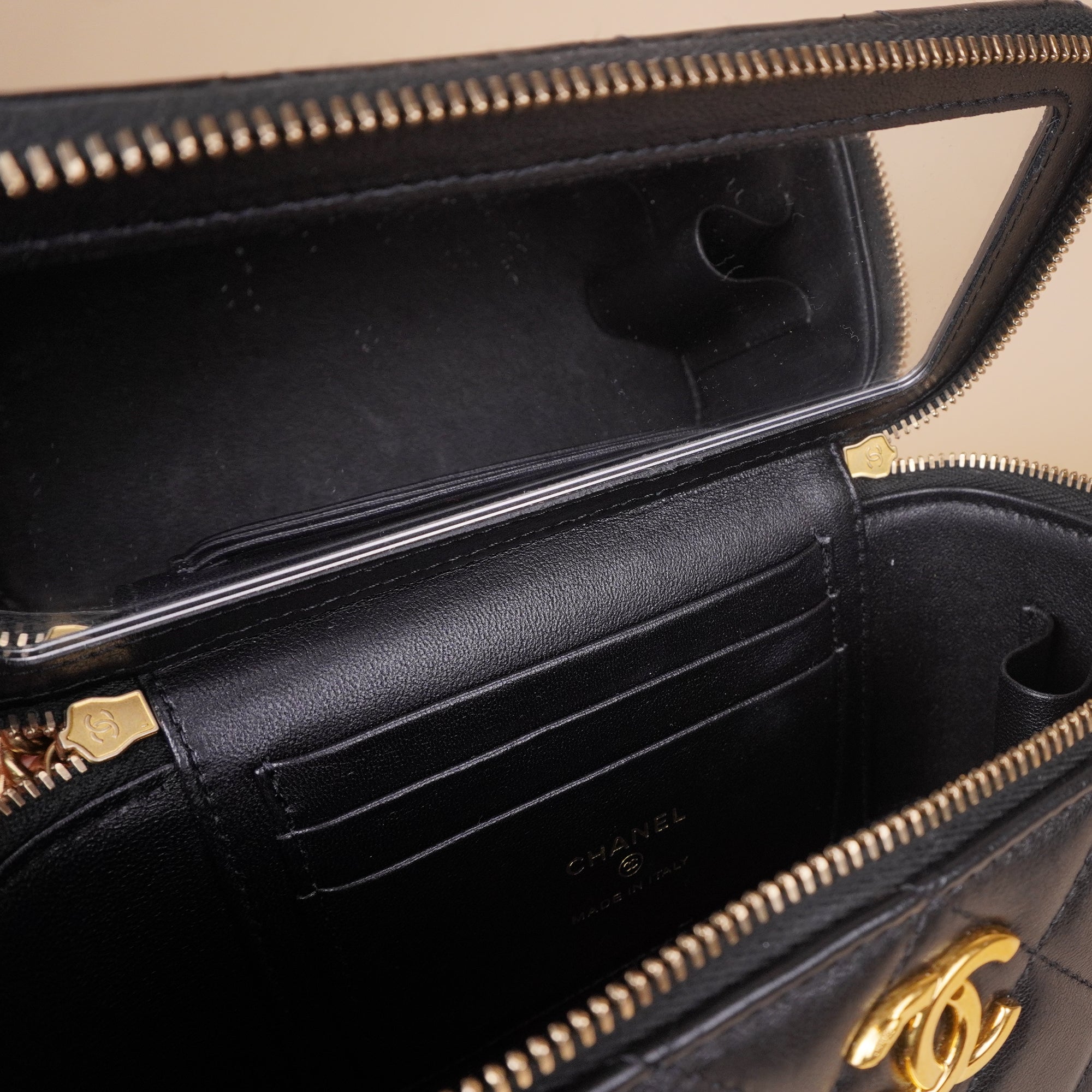 PRE-OWNED CC Black Lambskin Vanity Case Crossbody Bag 