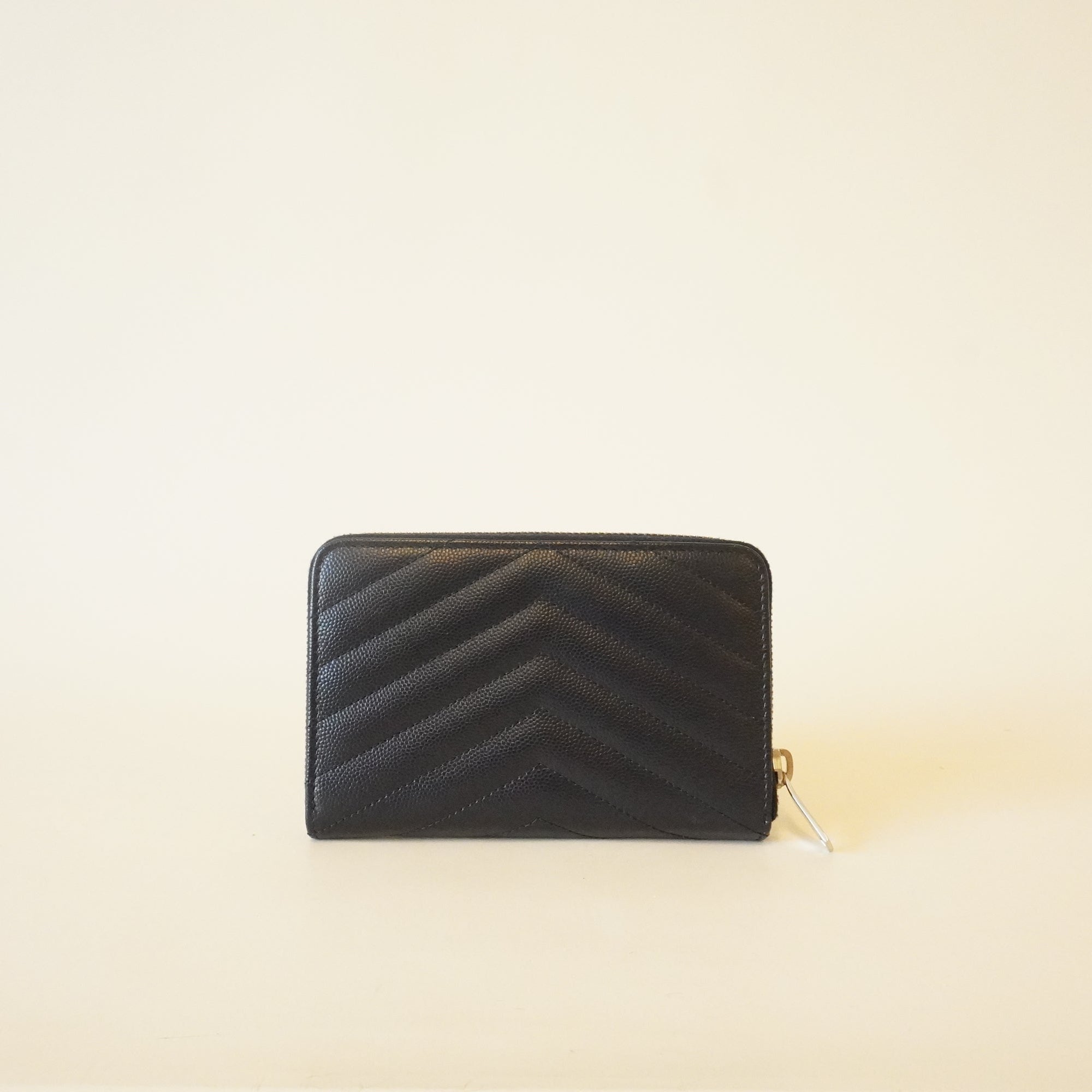 PRE-OWNED Black Leather Monogram Zippy Wallet