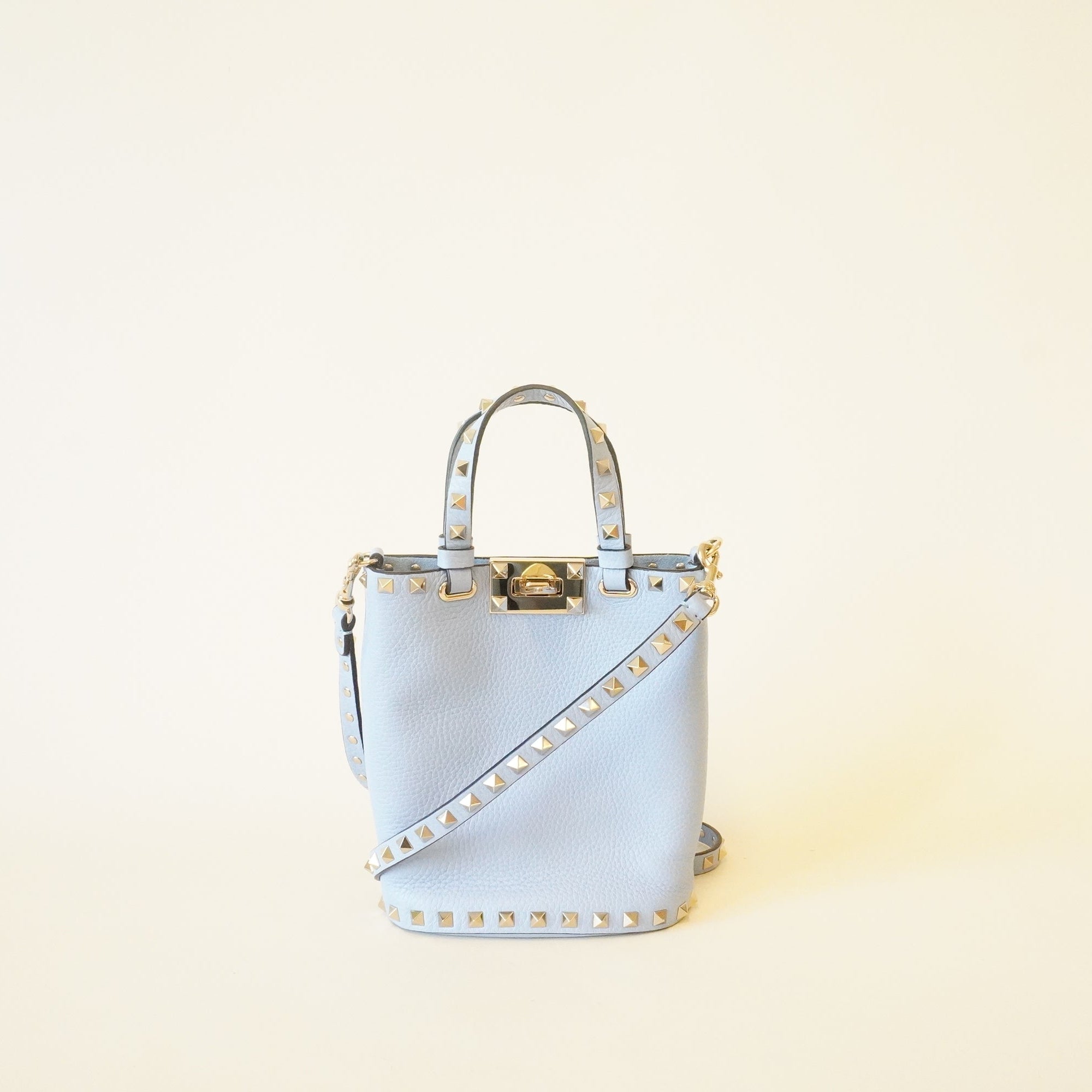PRE-OWNED Rockstud Vanity Bag Light Blue Leather Crossbody
