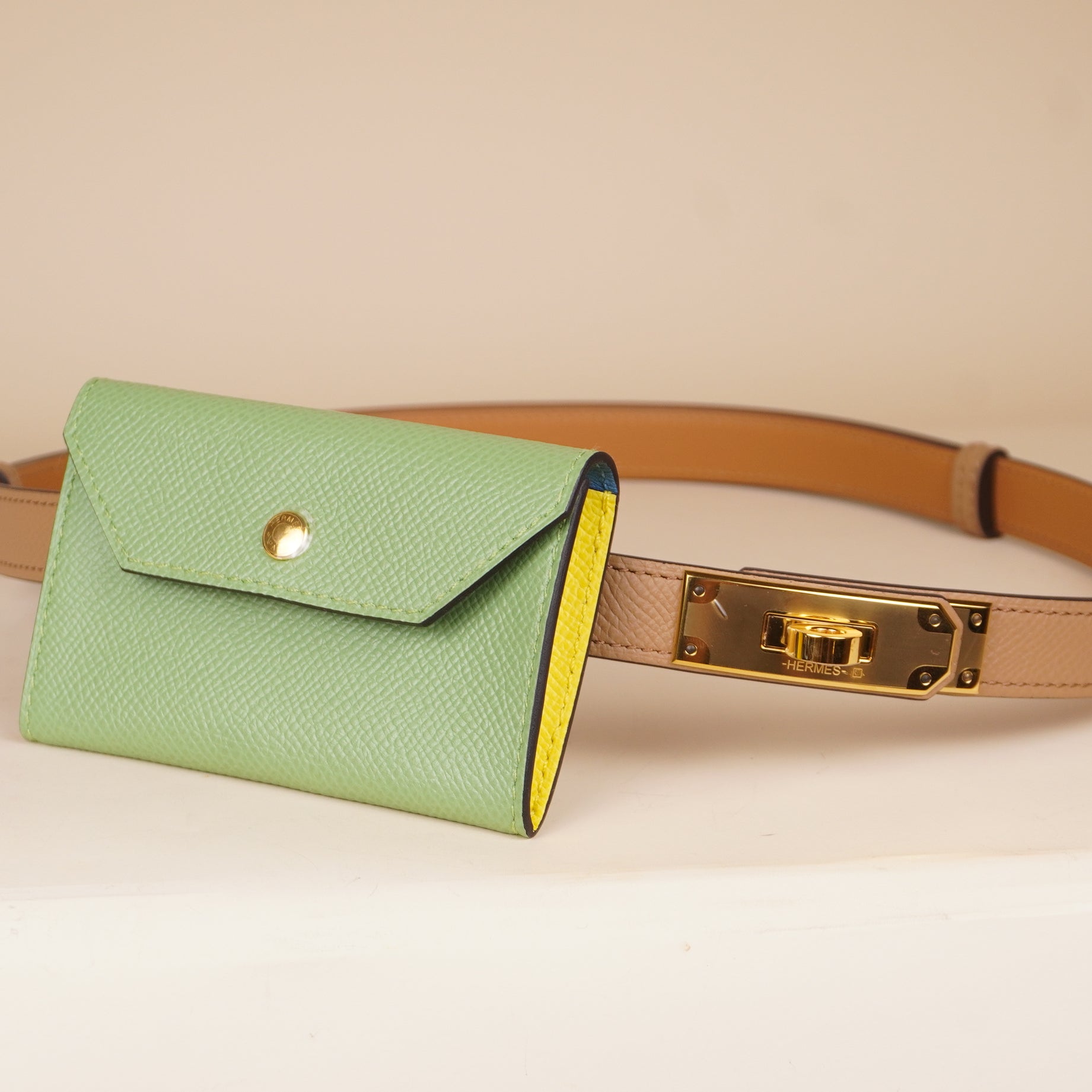 HERMES - Kelly Pocket Belt 18 Vert Frida Epsom Gold Hardware