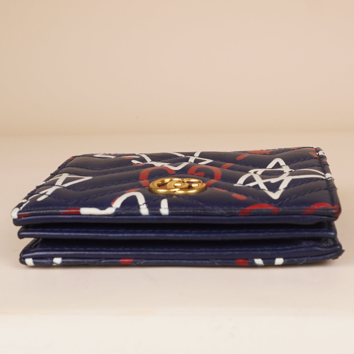 PRE-OWNED GG Calfskin Matelasse Ghost GG Marmont Card Case Wallet