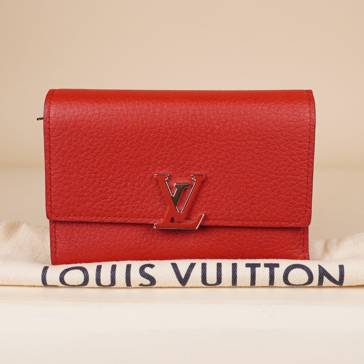 PRE-OWNED LV Taurillon Capucines Compact Wallet Scarlet