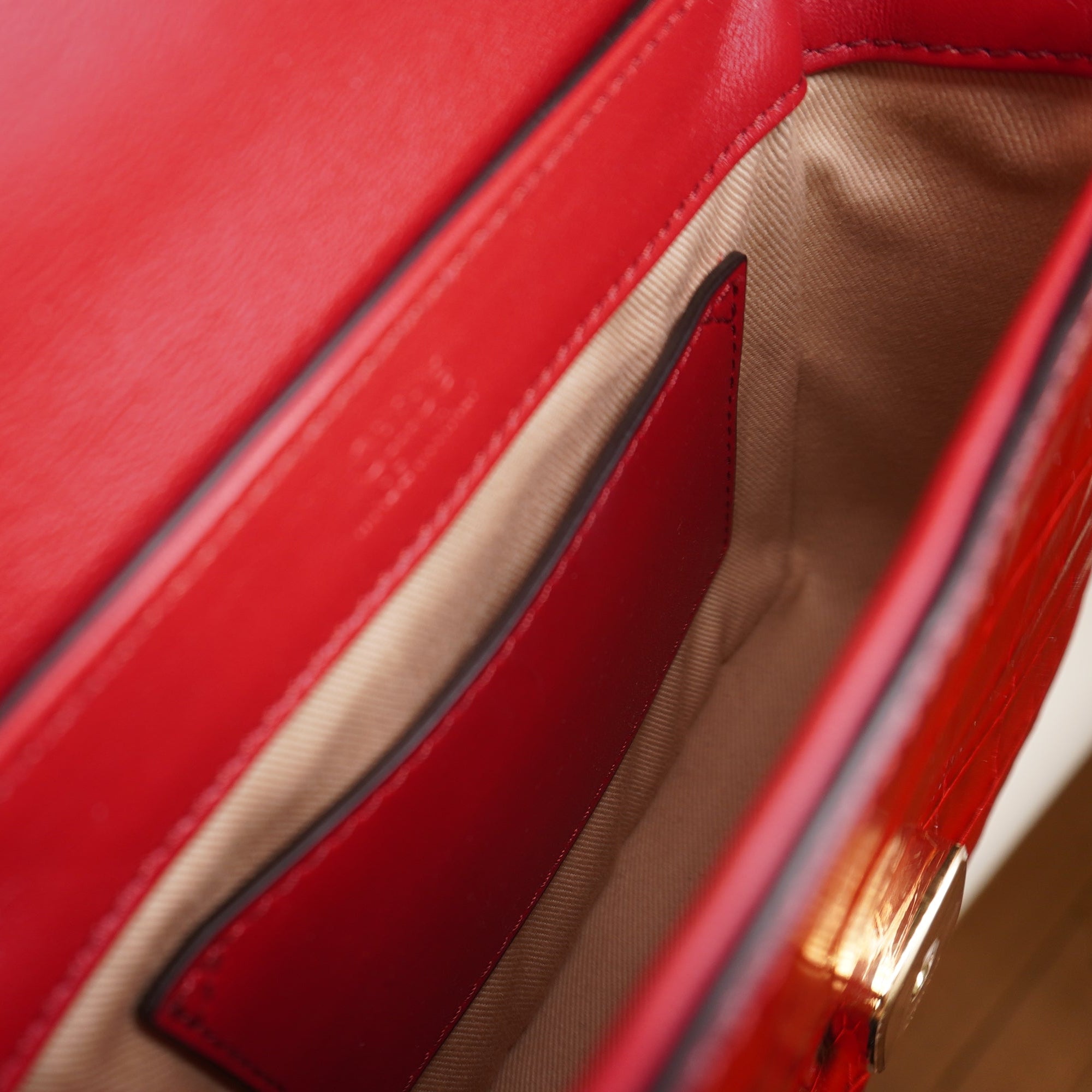 PRE-OWNED C Red Mini Bag in Embossed Croc Shoulder Bag