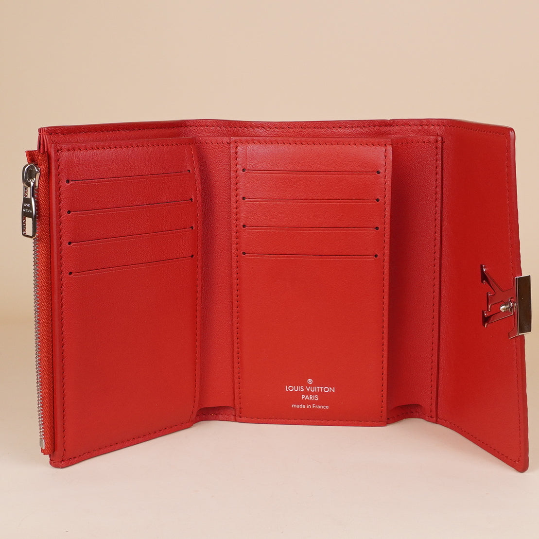 PRE-OWNED LV Taurillon Capucines Compact Wallet Scarlet