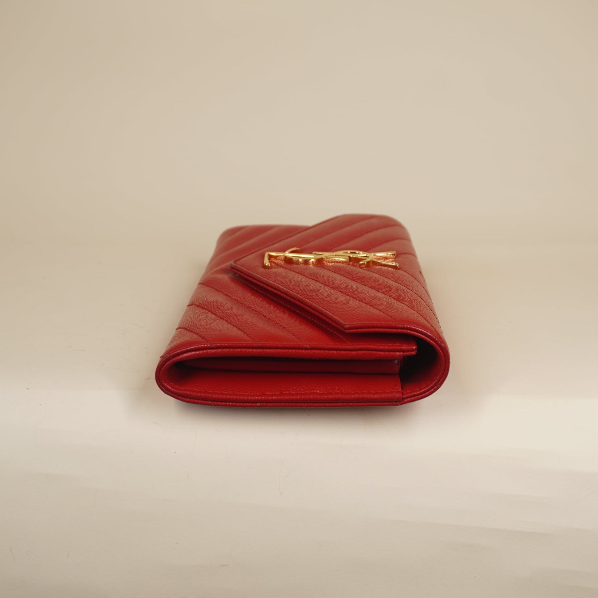 PRE-OWNED Grain De Poudre Matelasse Chevron Monogram Flap Wallet Red