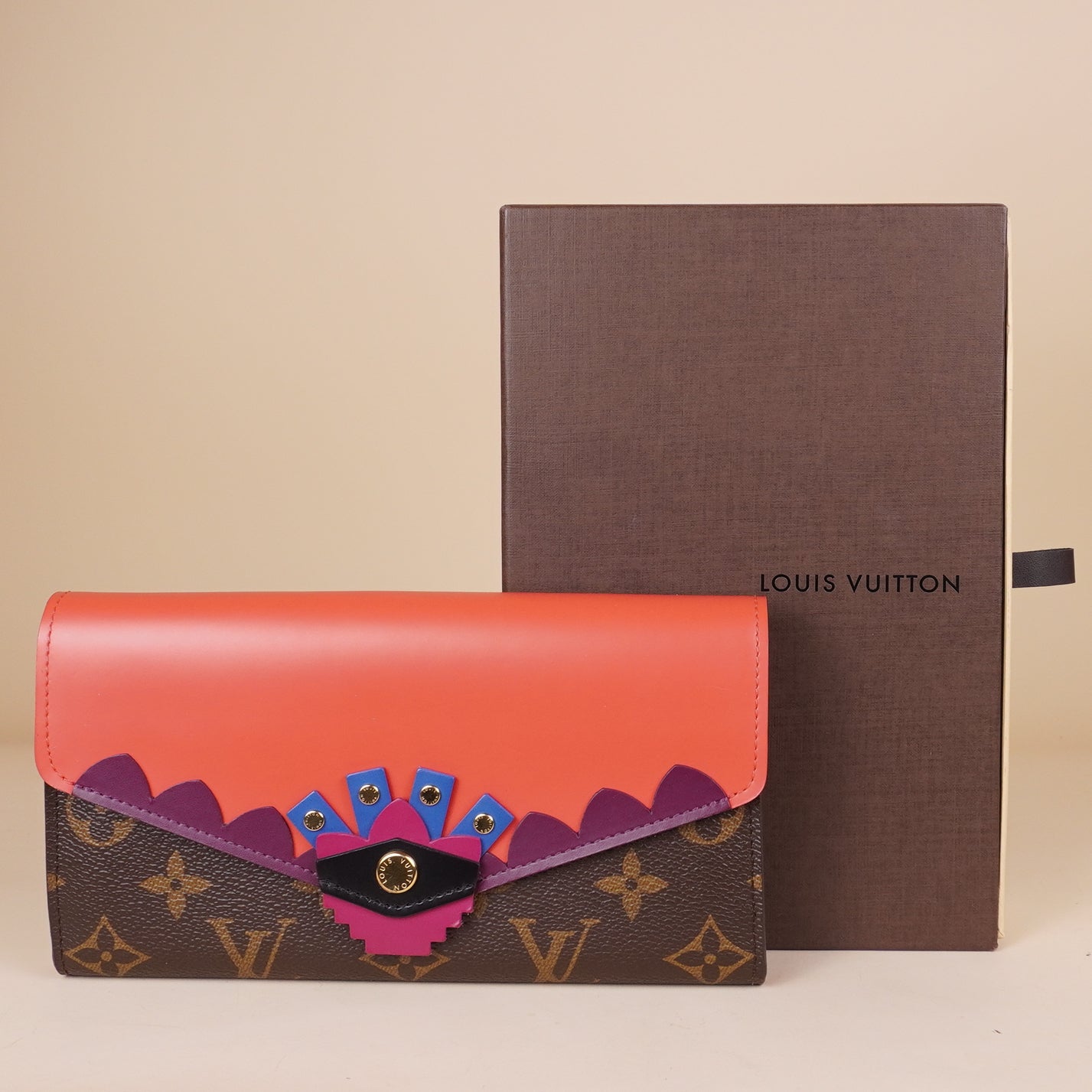 PRE-OWNED LV Monogram Totem Sarah Wallet Flamingo