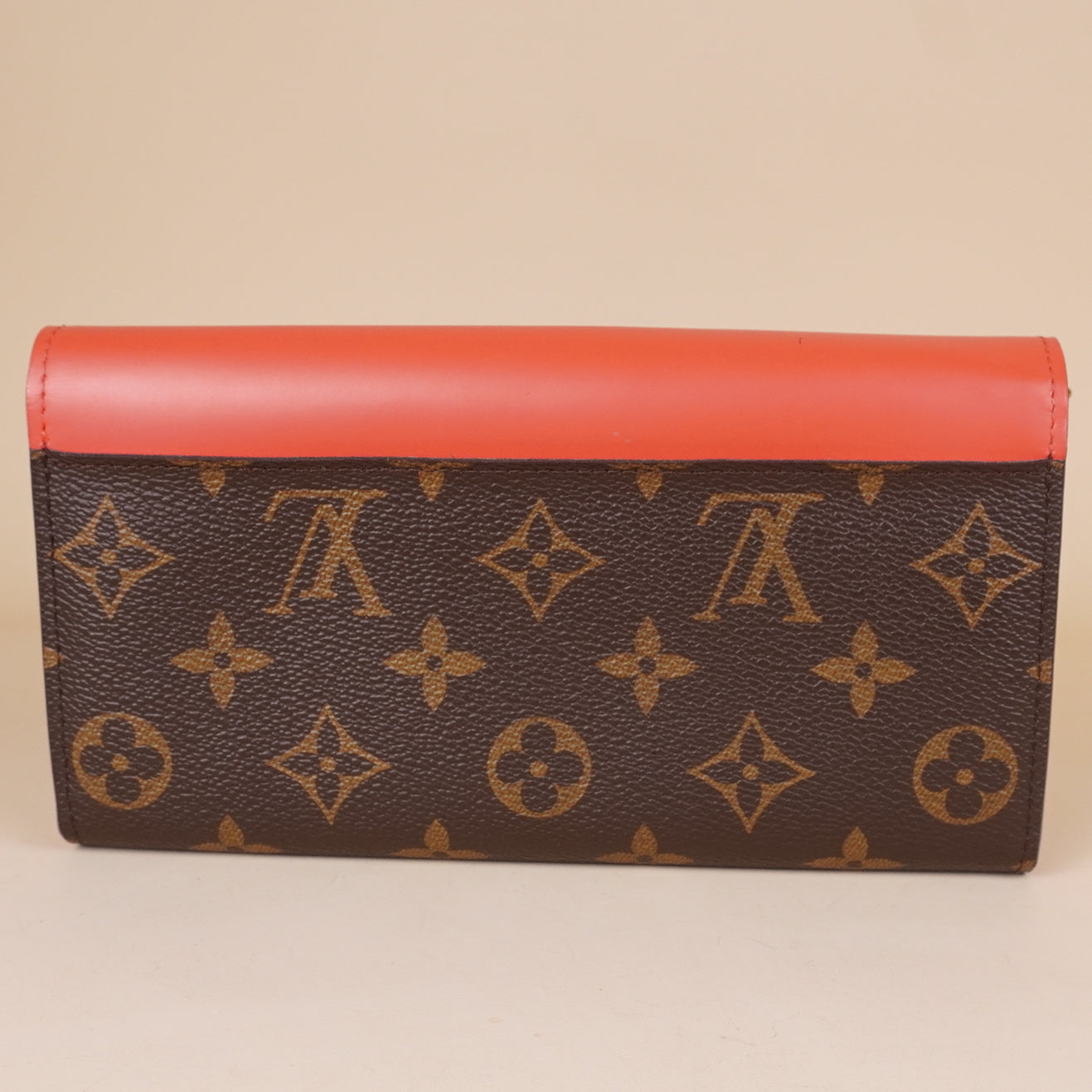 PRE-OWNED LV Monogram Totem Sarah Wallet Flamingo