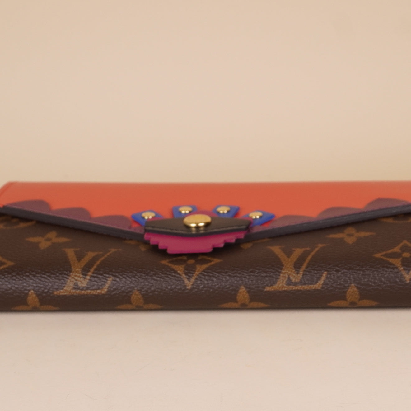 PRE-OWNED LV Monogram Totem Sarah Wallet Flamingo