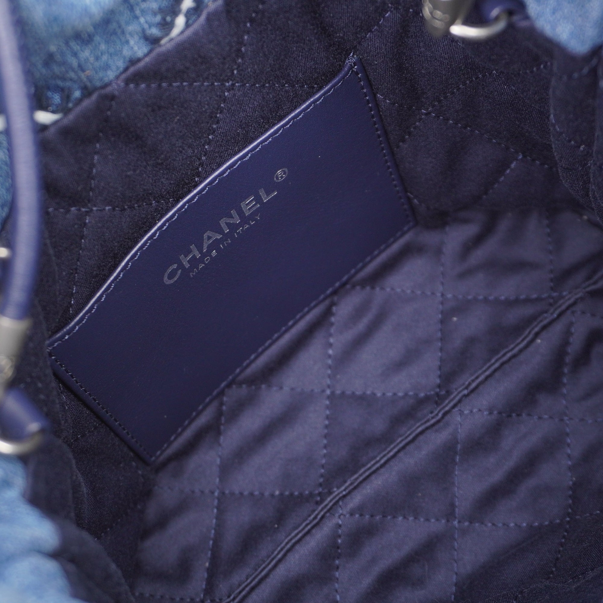 PRE-OWNED Chanel 22 Blue Denim Shoulder Bag