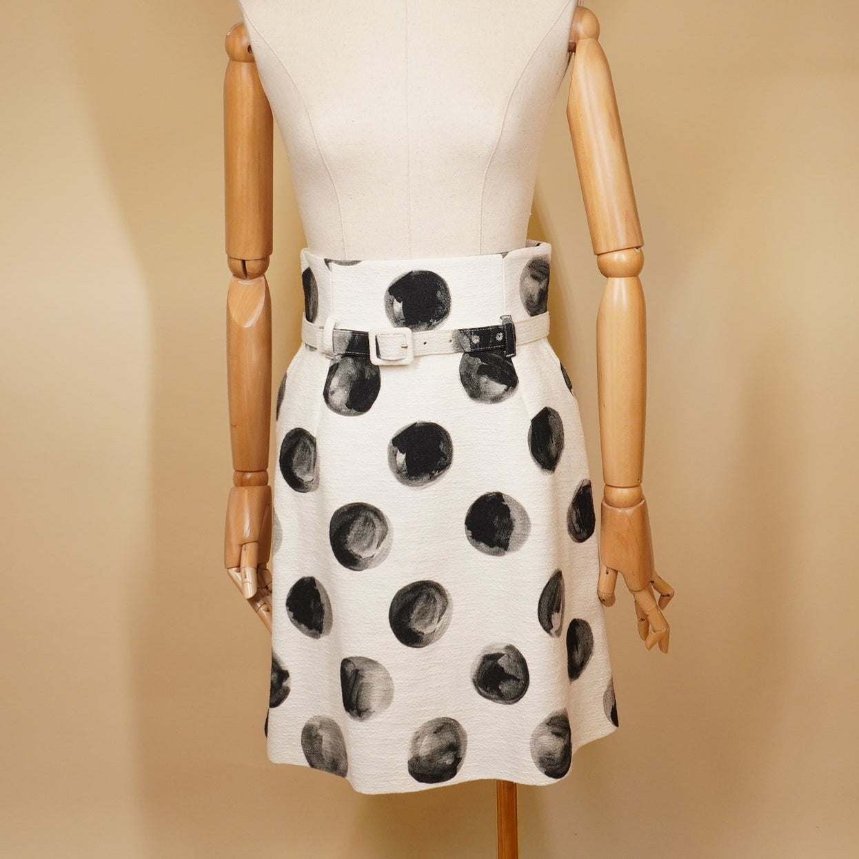 PRE-OWNED D&G Painted Polka Dot Print Skirt in White Cotton S