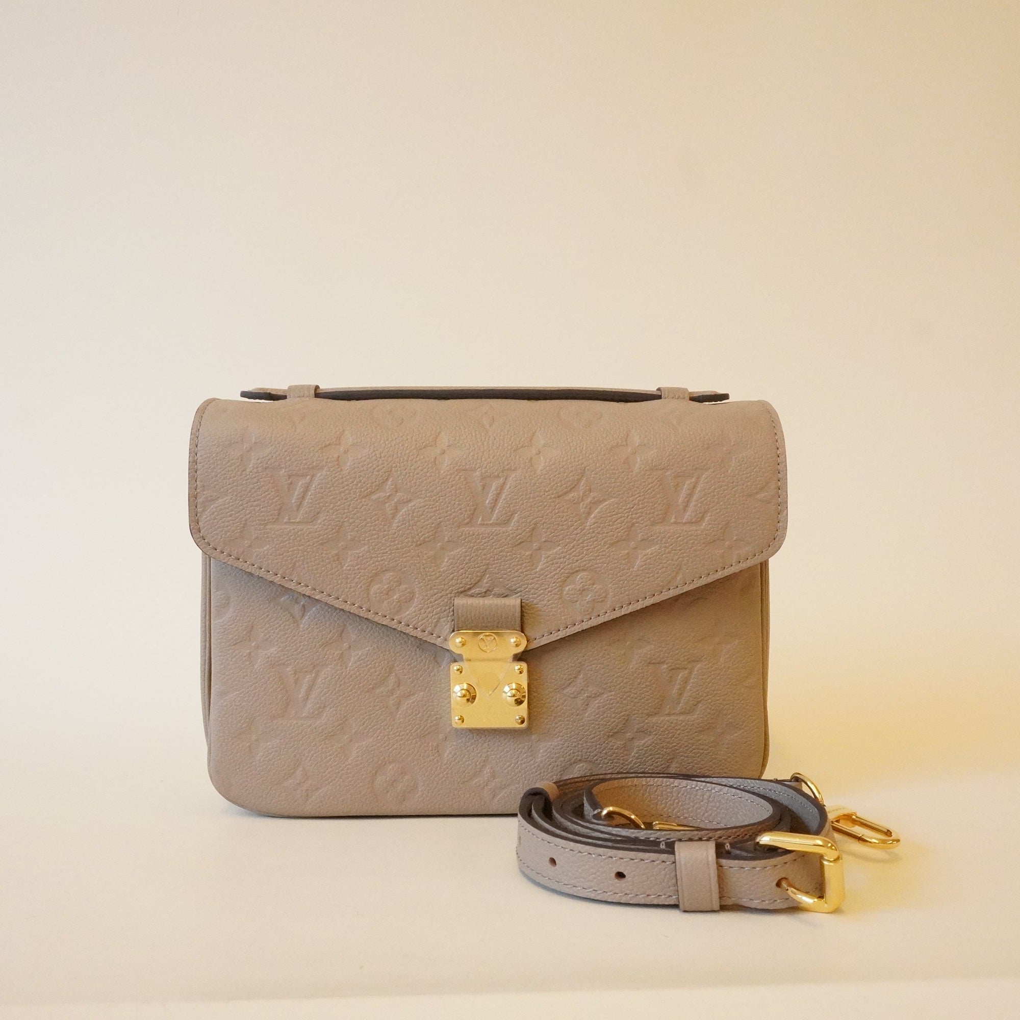 Bolso de hombro Empreinte Pochette Metis Tourterelle de segunda mano