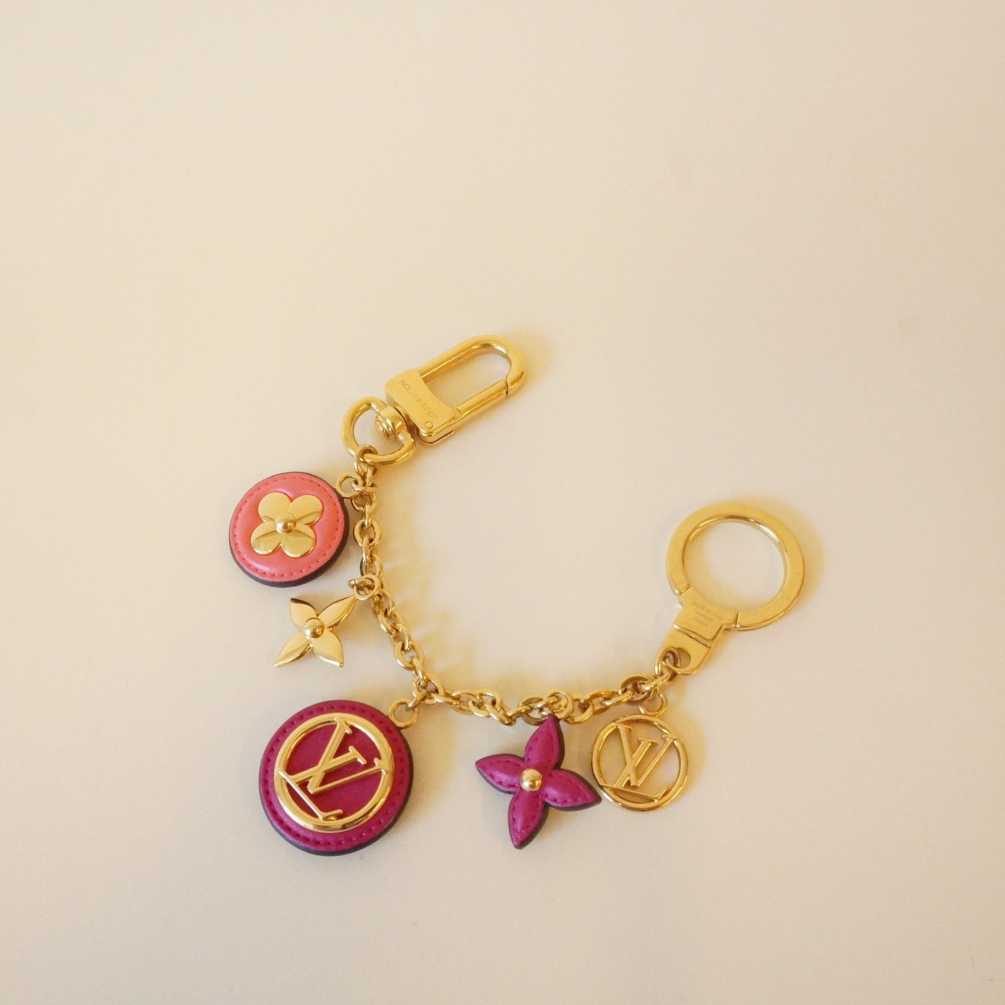 PRE-OWNED LV Gold Chain Preppy Flower Key Chain Bag Charm