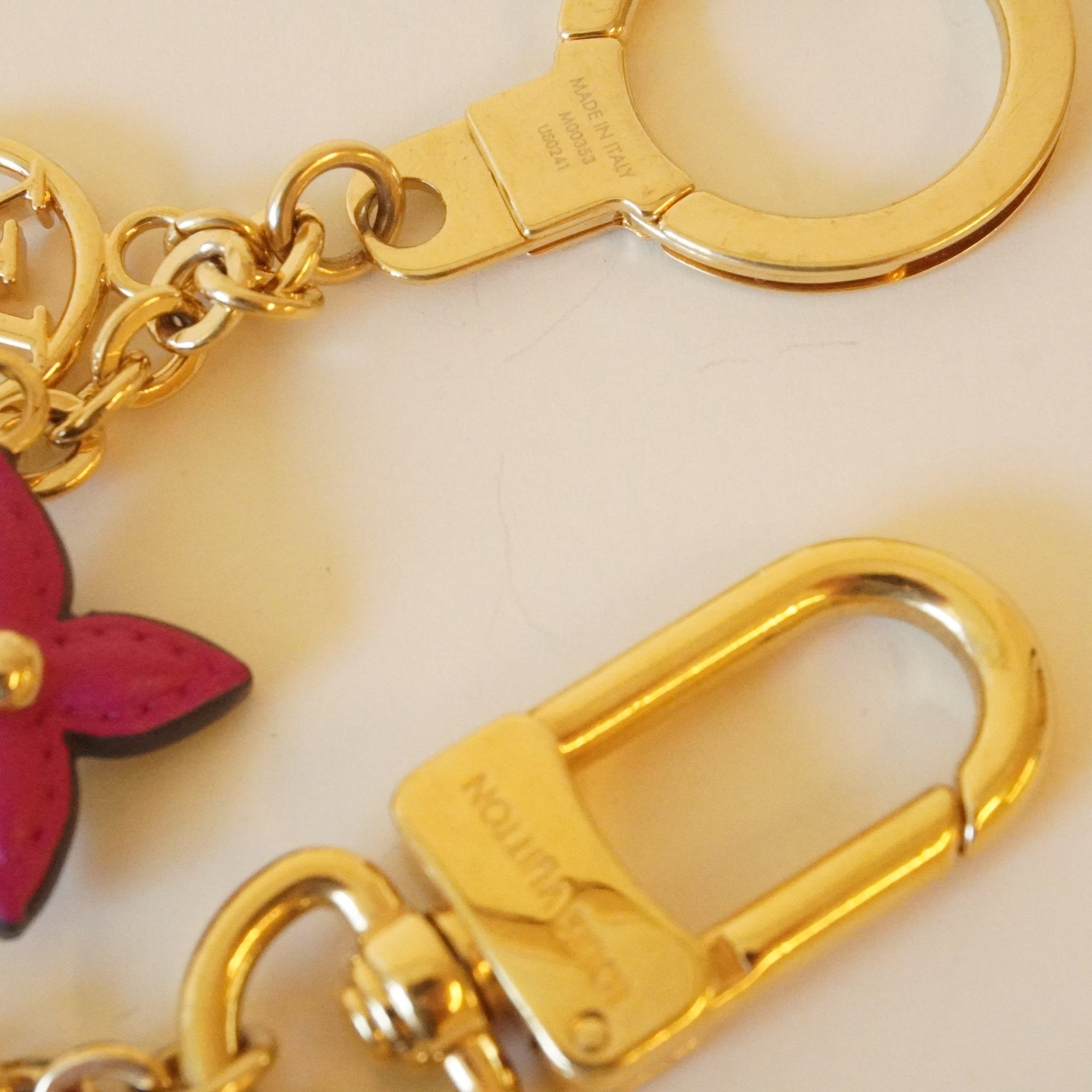 PRE-OWNED LV Gold Chain Preppy Flower Key Chain Bag Charm