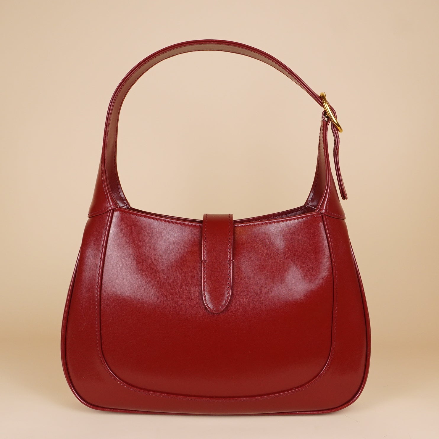 PRE-OWNED GG Boarded Dyana Lux Calfskin Small Jackie 1961 Hobo New Cherry Red with Blue Jackie Charm