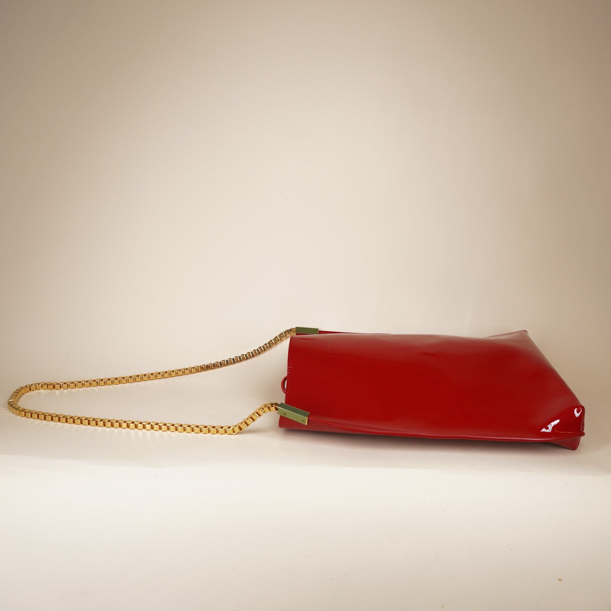 PRE-OWNED Suzanne Red Patent Leather Small Chain Hobo Shoulder Bag