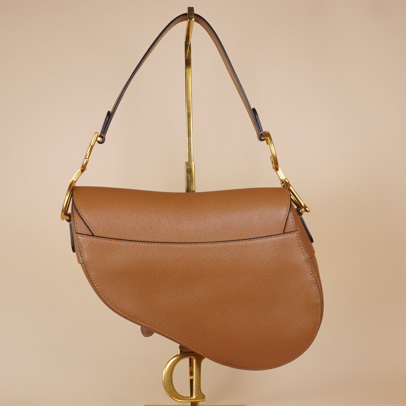 PRE-OWNED Grained Calfskin Saddle Bag With Strap Golden Saddle