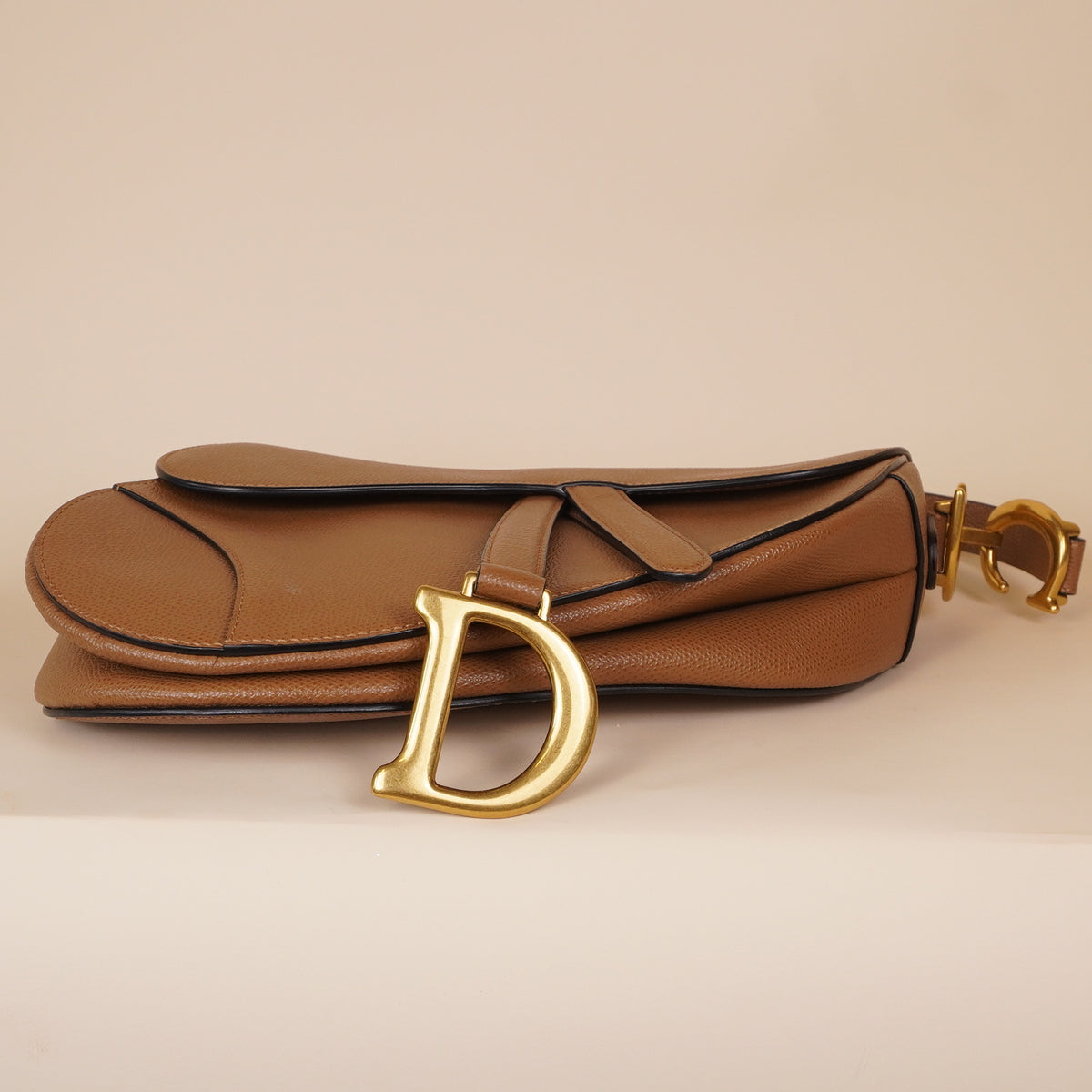 PRE-OWNED Grained Calfskin Saddle Bag With Strap Golden Saddle