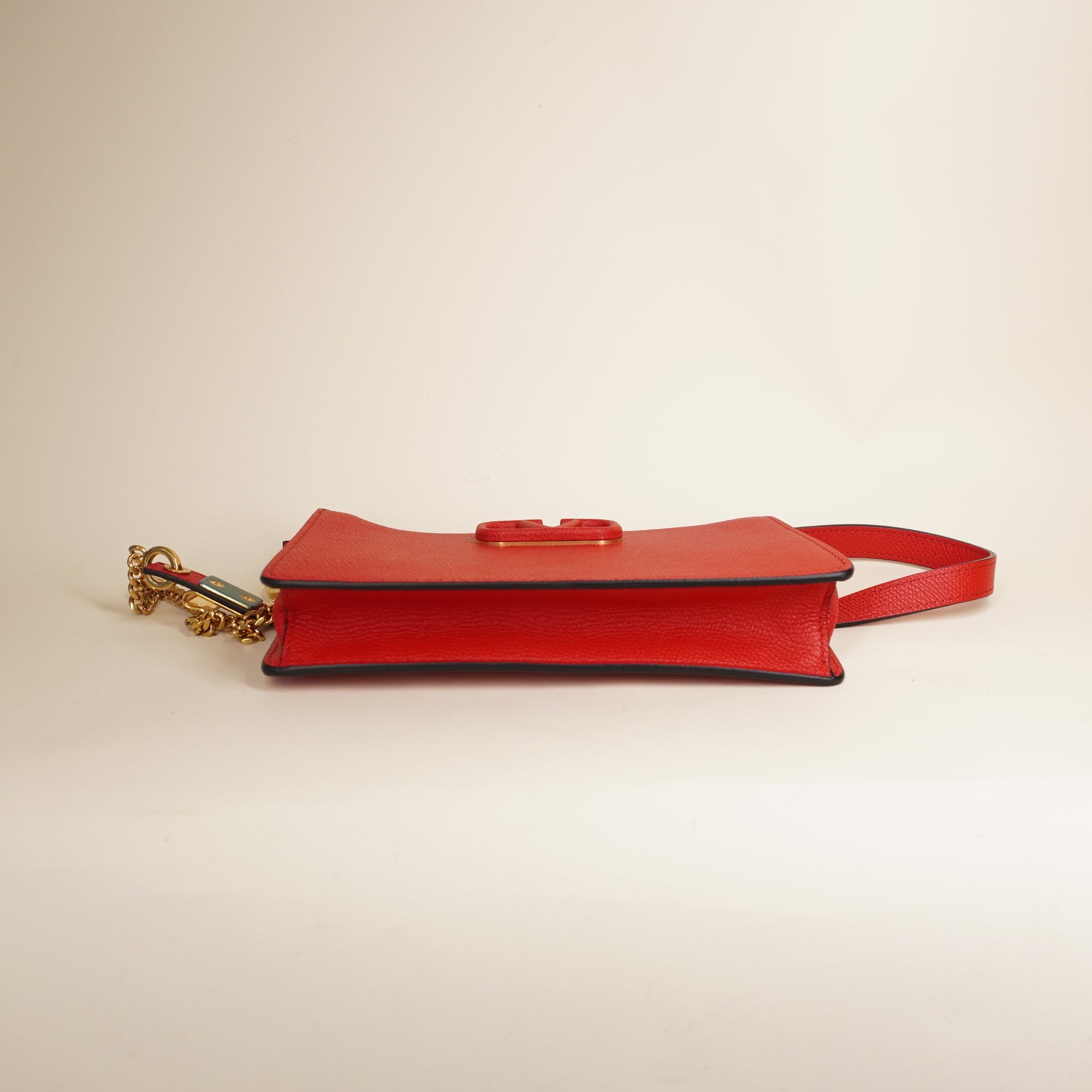 PRE-OWNED Red Valentino Garavani VSling Shoulder Bag